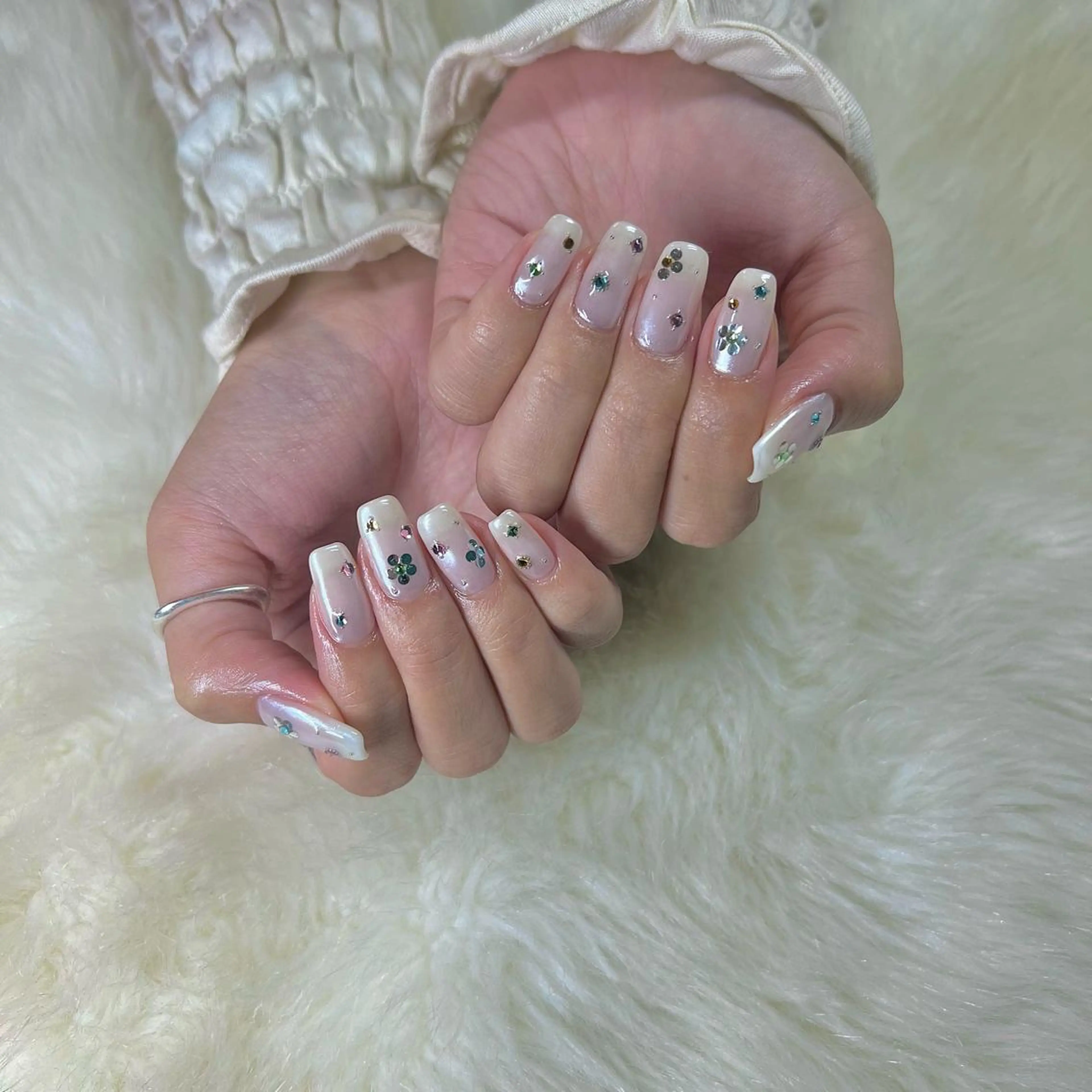 ネイル Nes.nail所属・🌼Nomura Yuko🌷のネイルデザイン