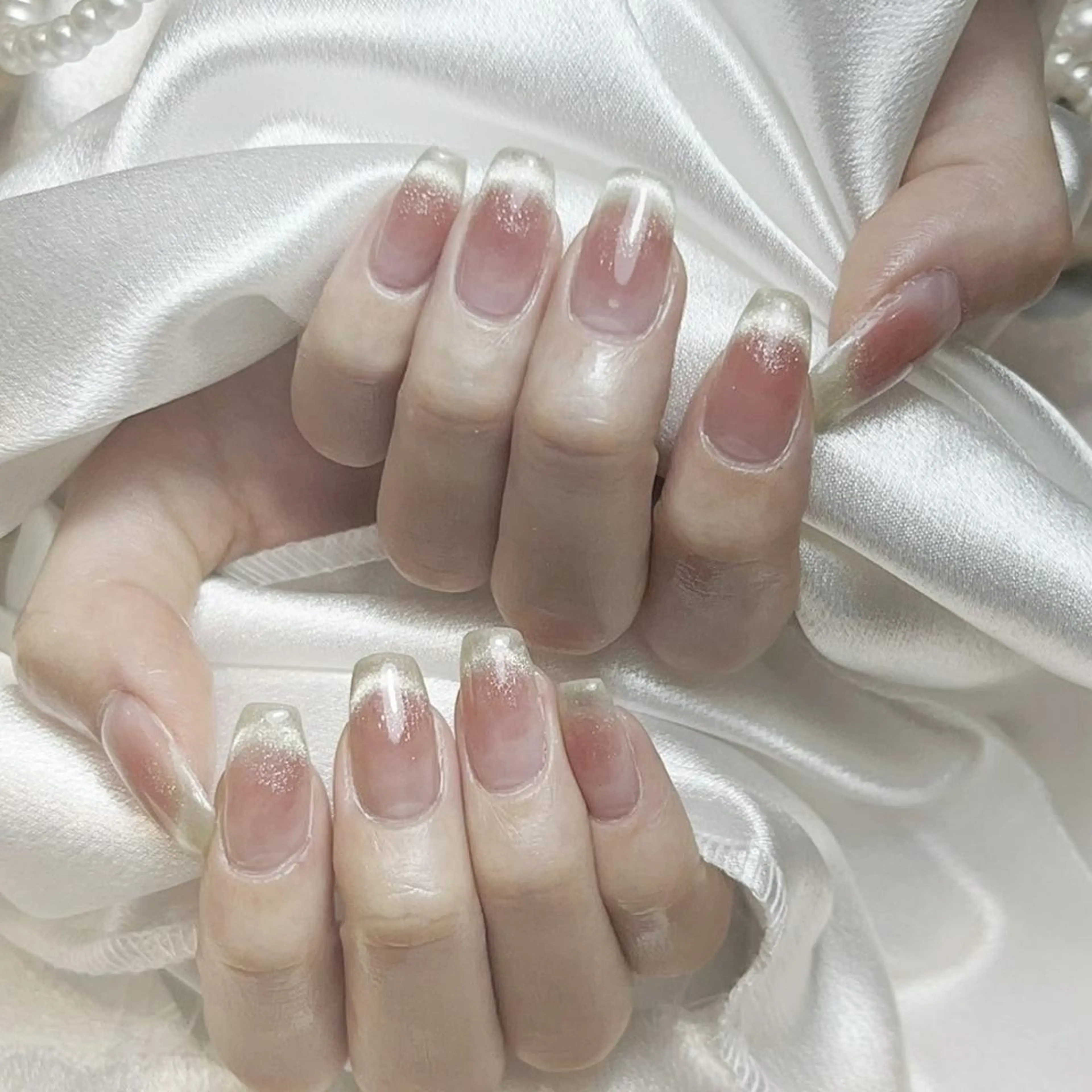 ネイル RAFFINE 月🦋🩵のネイルデザイン