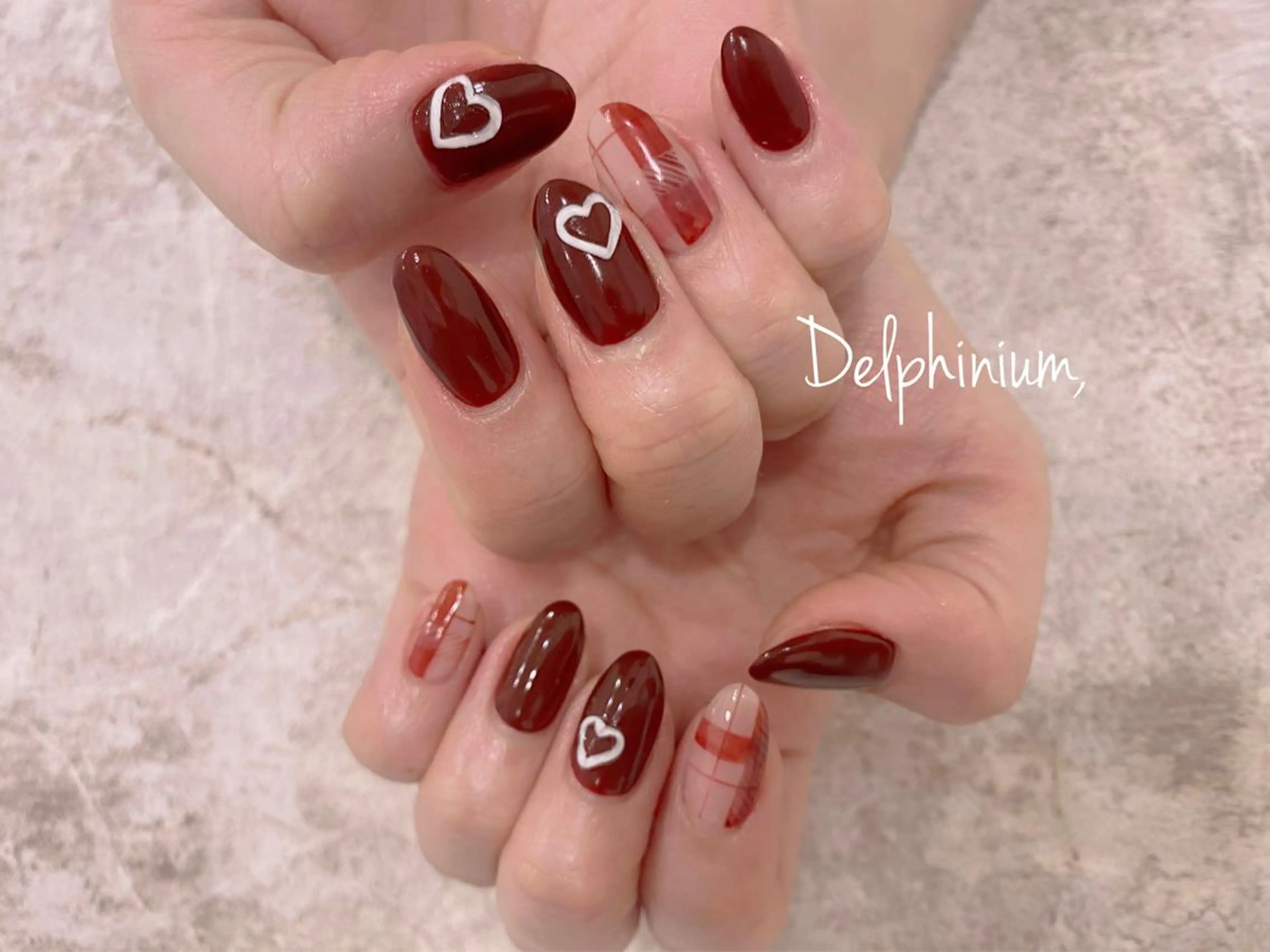 ネイル バレンタイン ハンドネイル 岡本 友恵のネイルデザイン