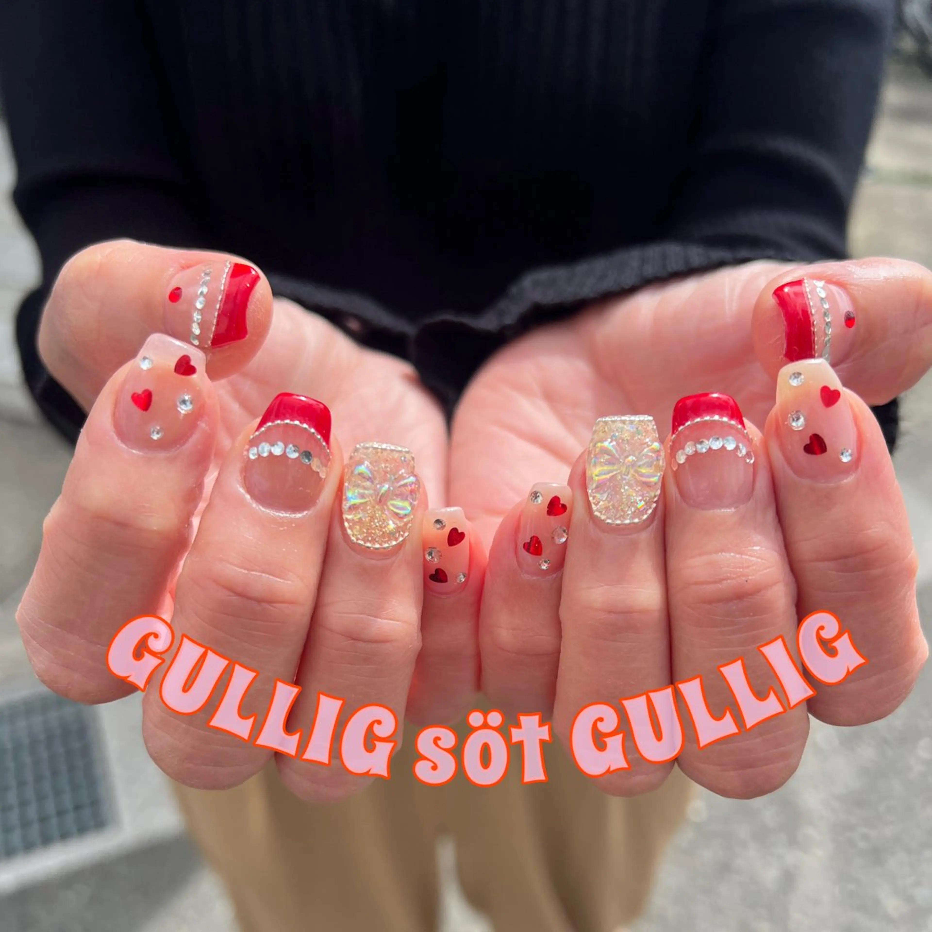 ネイル ハンドネイル フットネイル GULLIG söt GULLIGのネイルデザイン