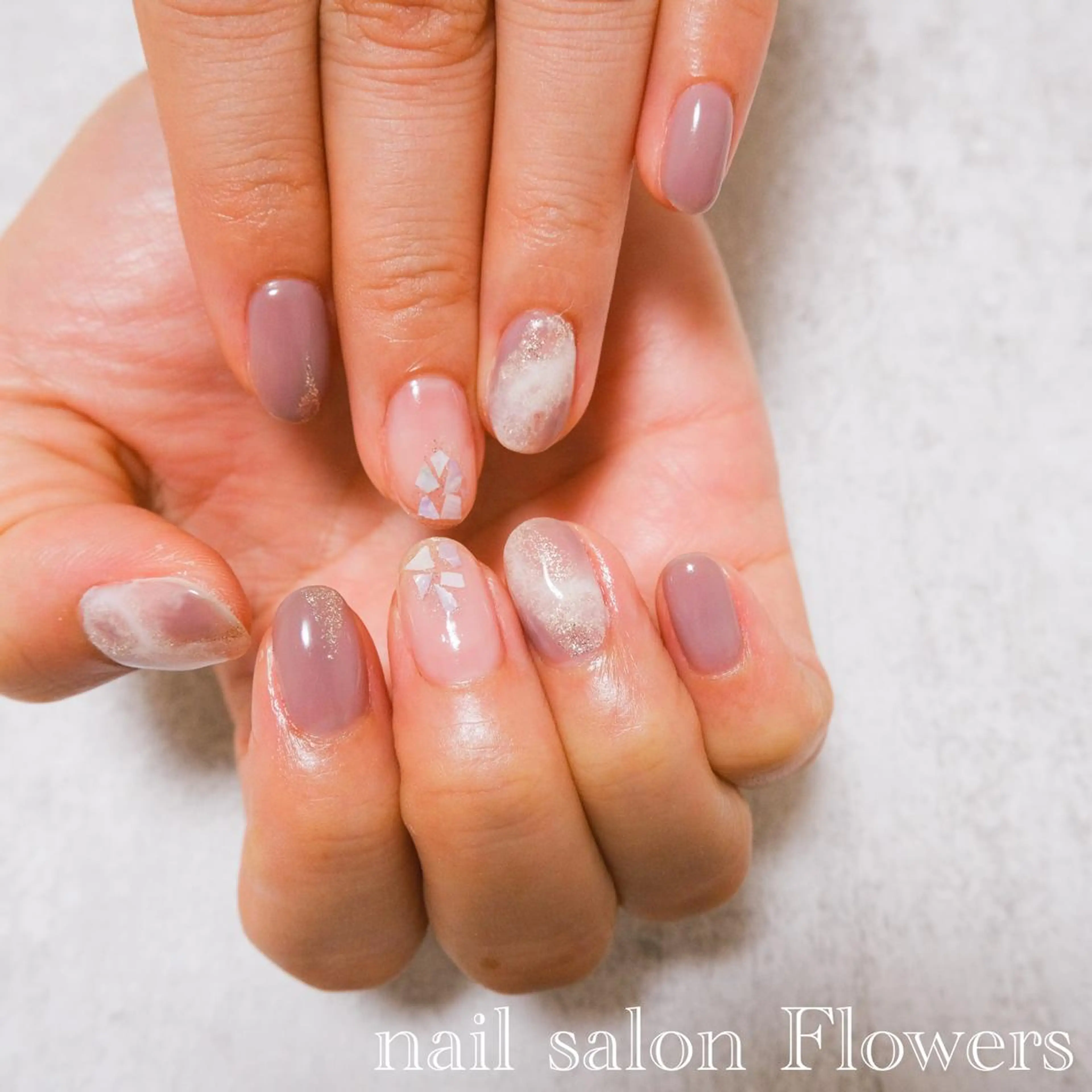 ネイル Flowers Tomomiのネイルデザイン