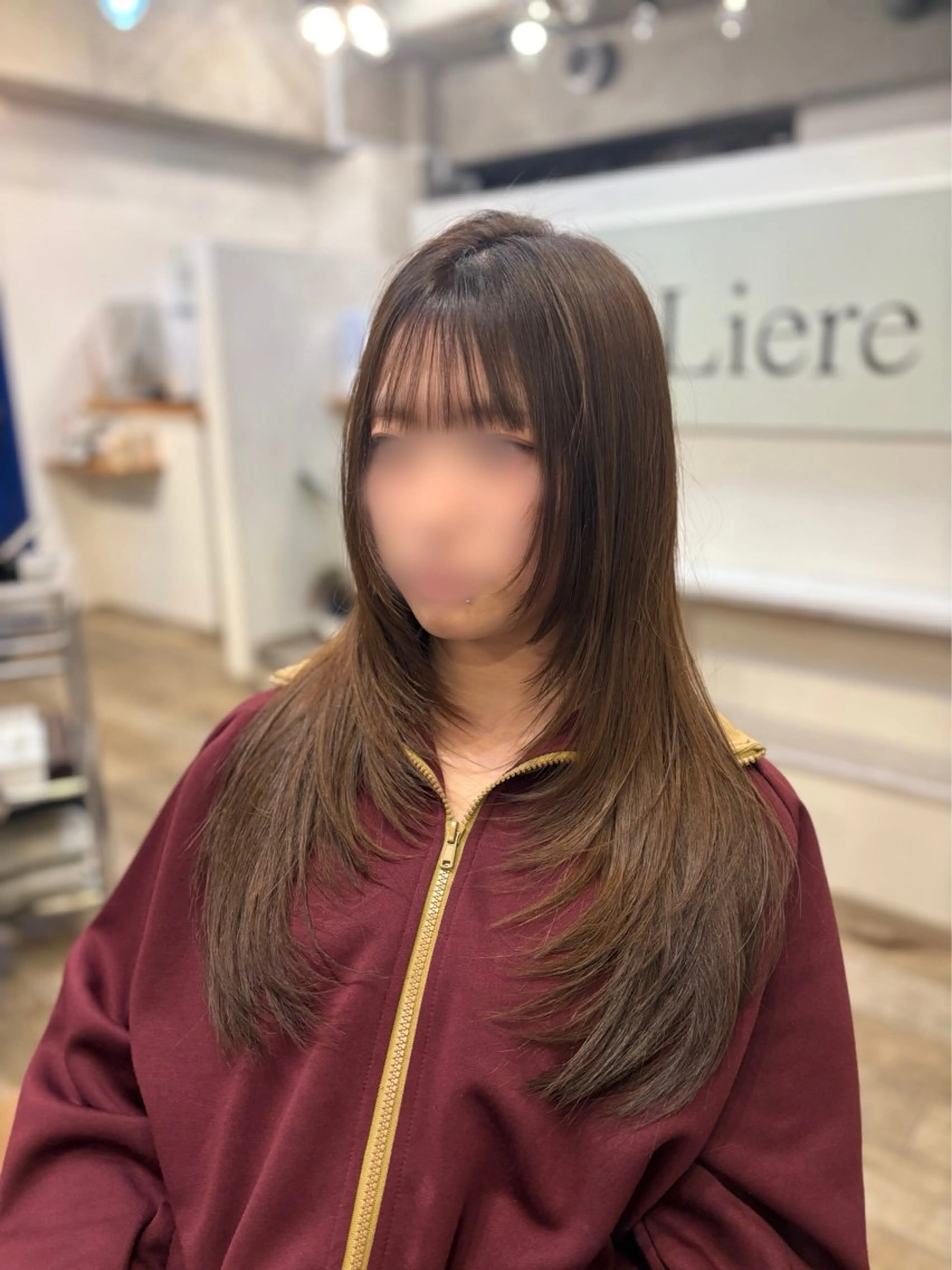 ロング レイヤーカット Liere YUMAのヘアスタイル