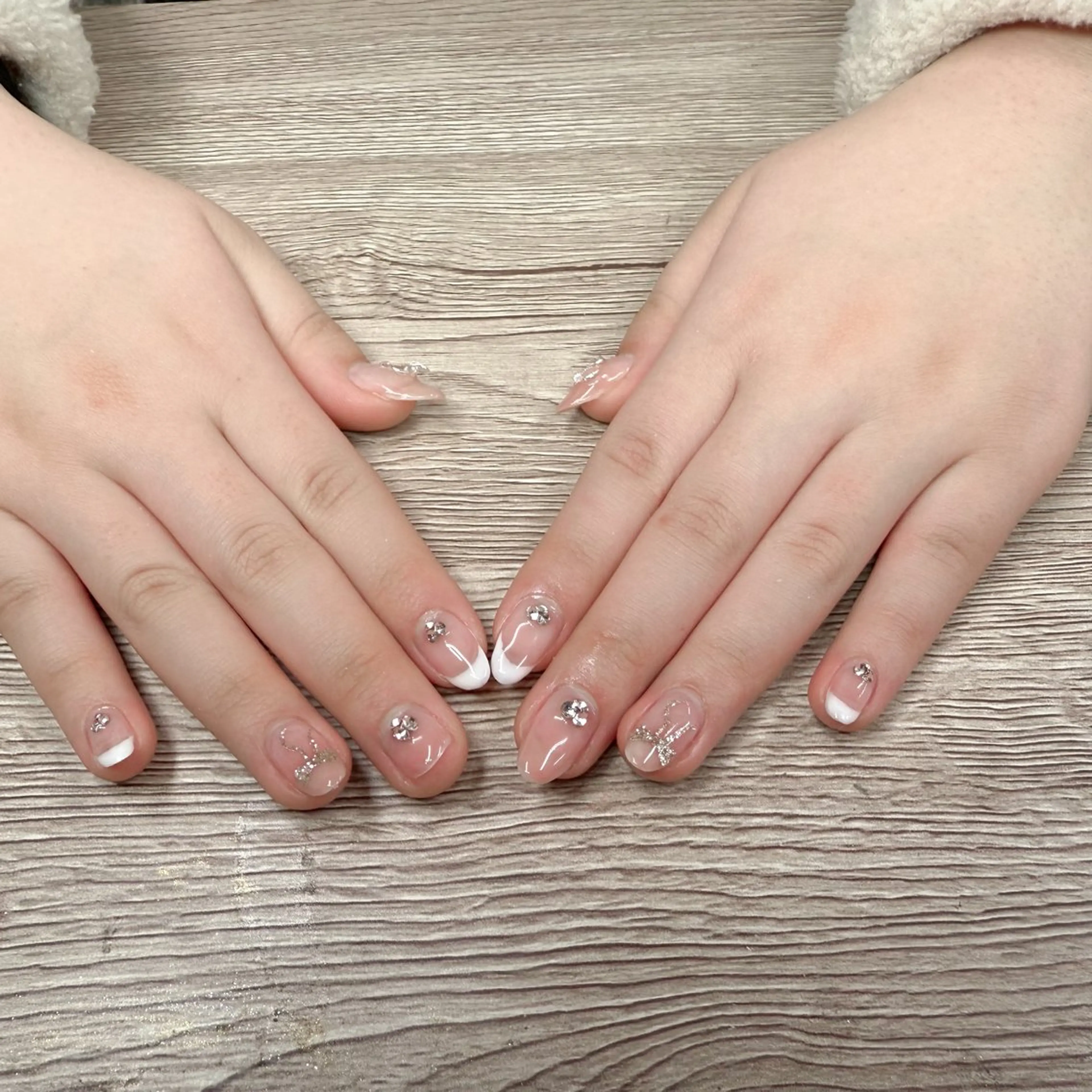 ネイル フレンチネイル ハンドネイル 松山 碧のエステ・リラクイメージ