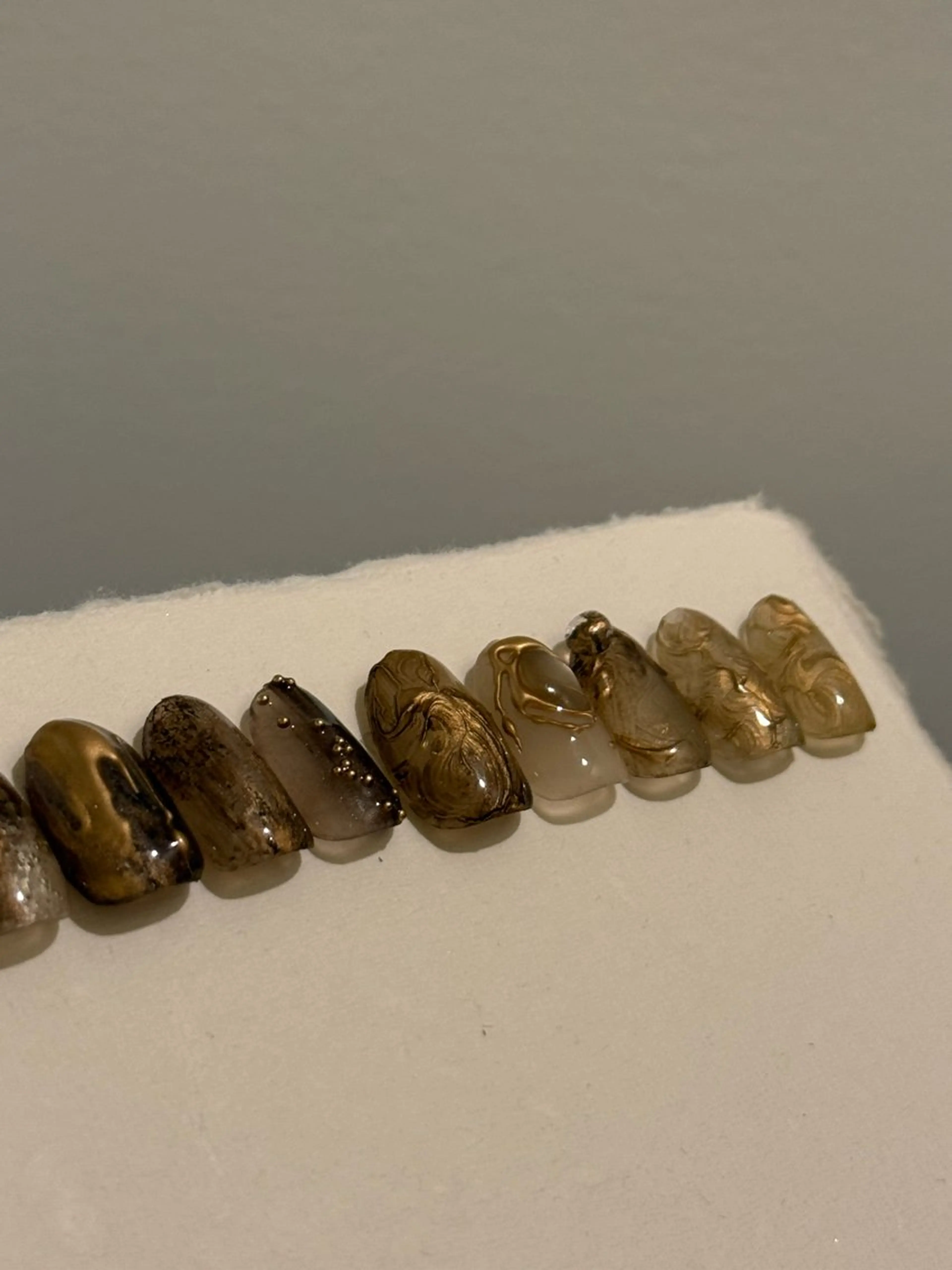 ネイル ハンドネイル gui minamiのネイルデザイン