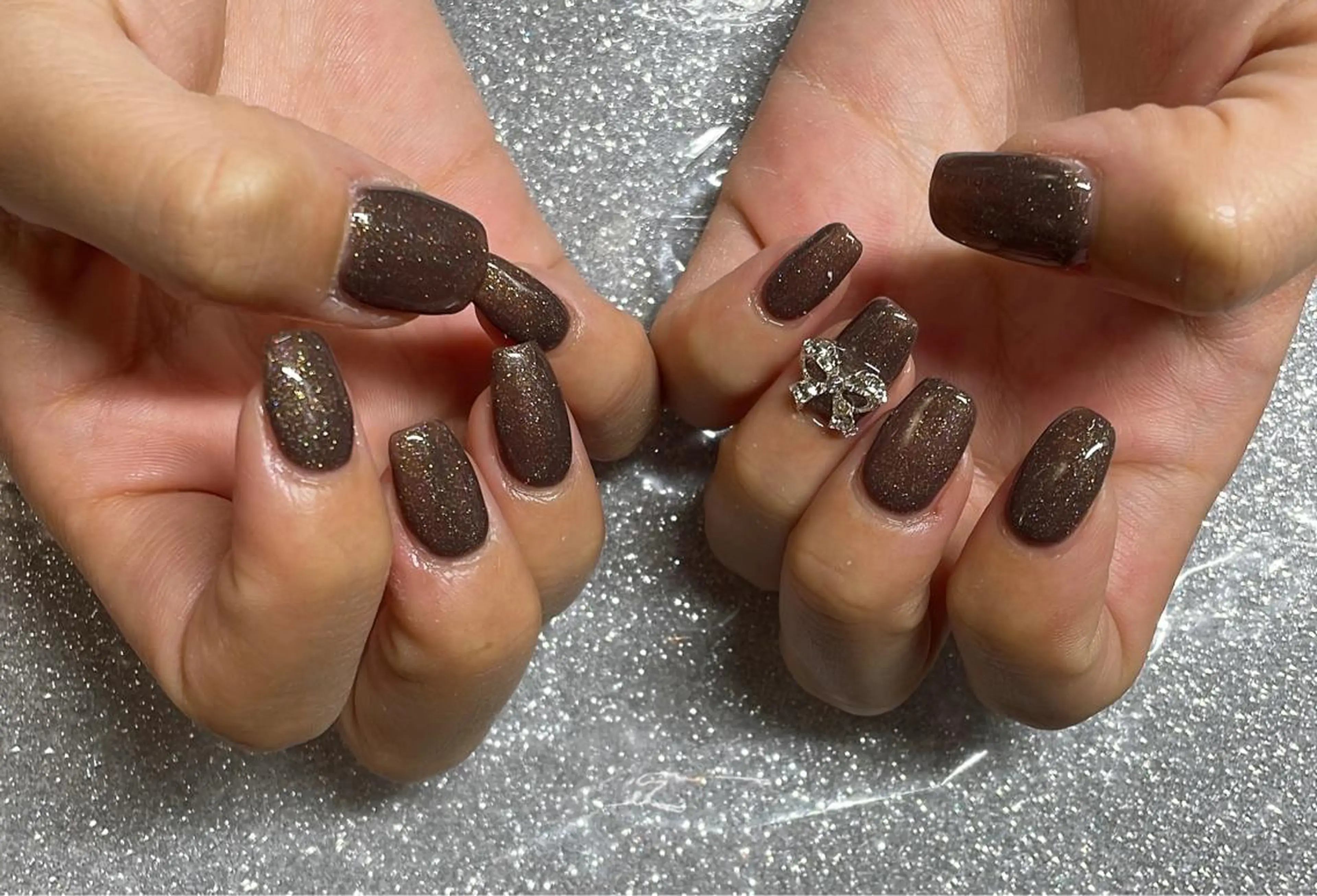 ネイル ハンドネイル VIERU 🌈🎀💖のネイルデザイン