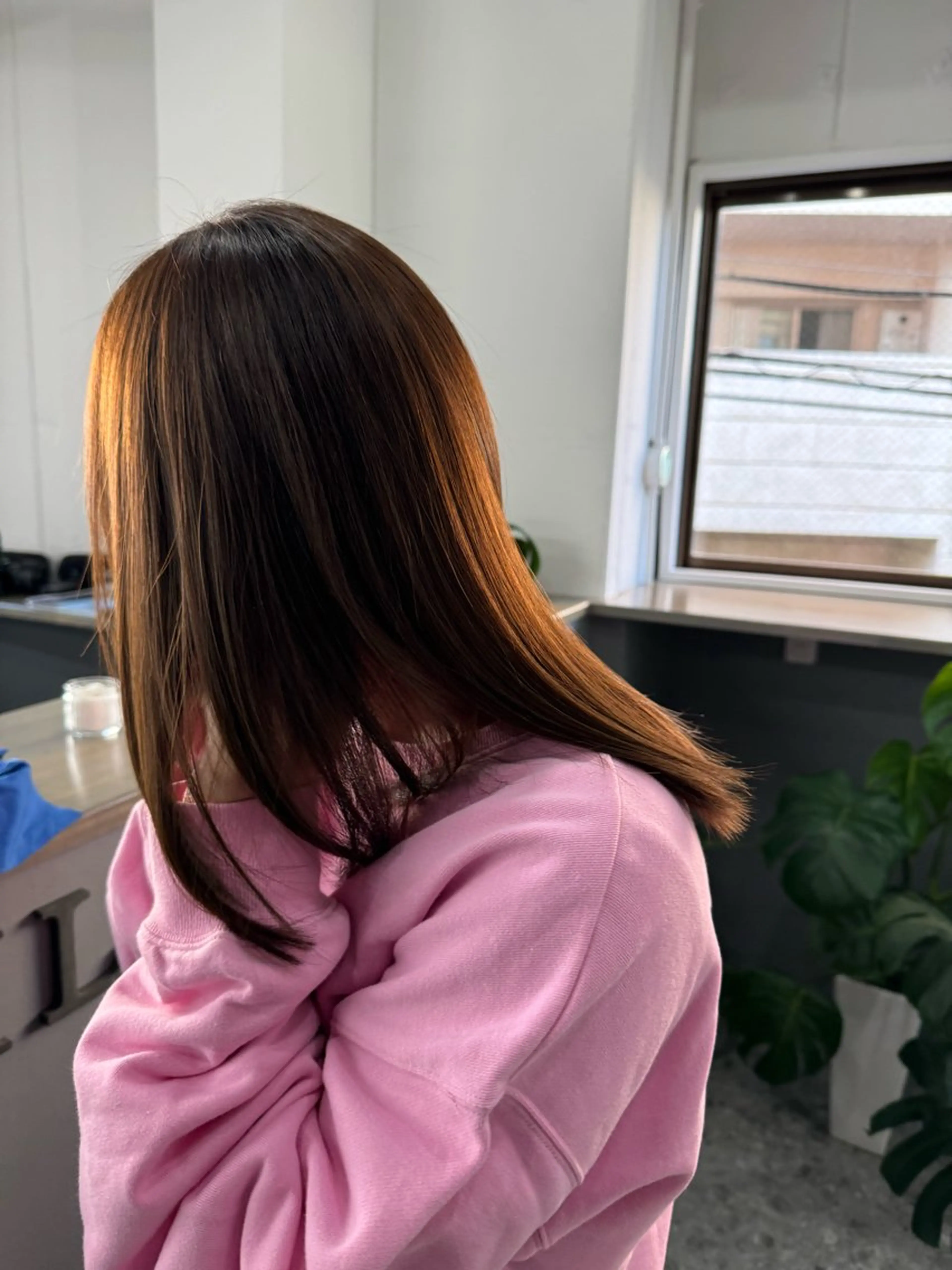 カラー（暖色カラーも人気！）の写真