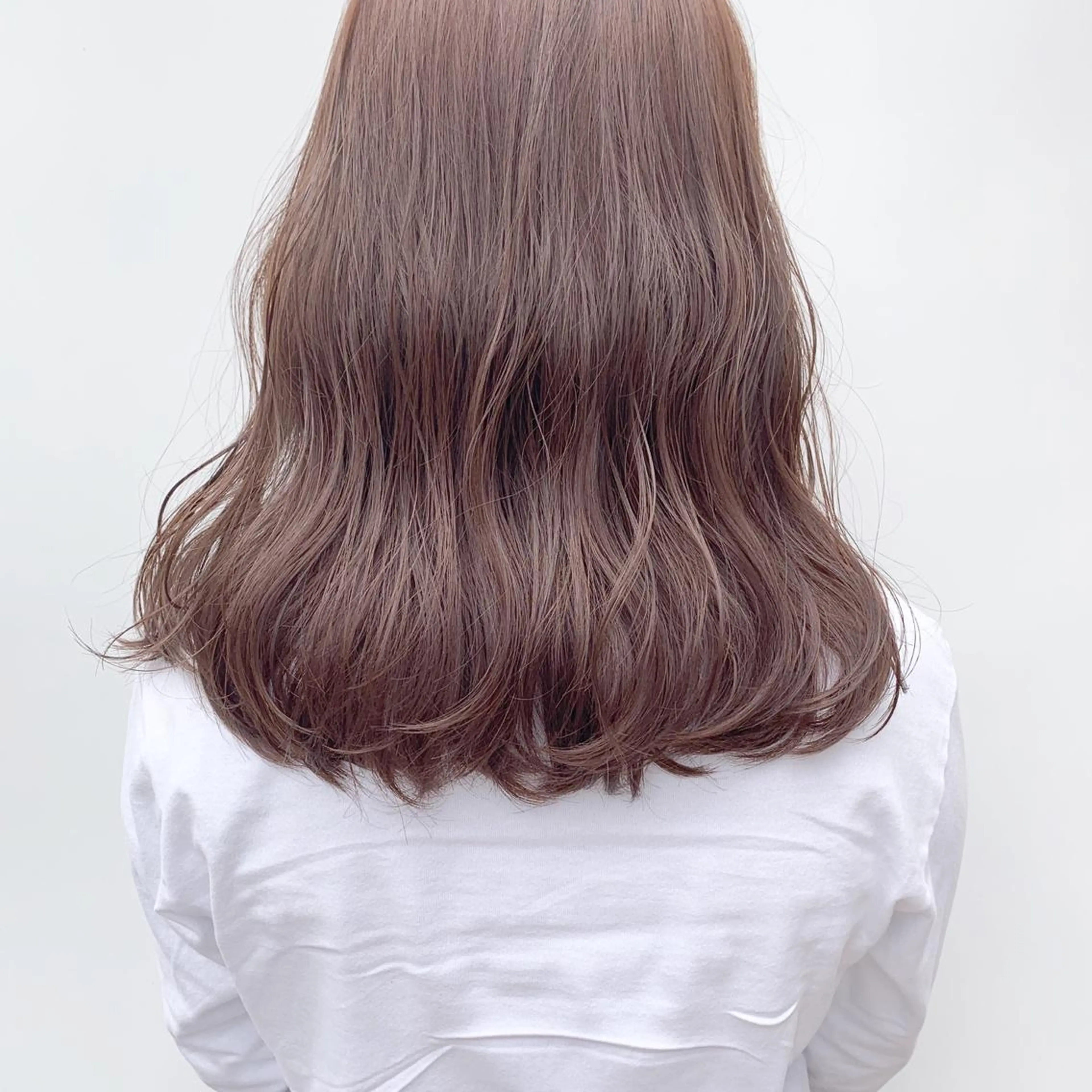 セミロング カラー パーマ ヘアアレンジ メンズ ネイル マツエク・マツパ ベージュカラー ココアベージュ ヘアカラー トリートメント ヘアセット レイヤーカット指名 No.1💖マユカのヘアスタイル