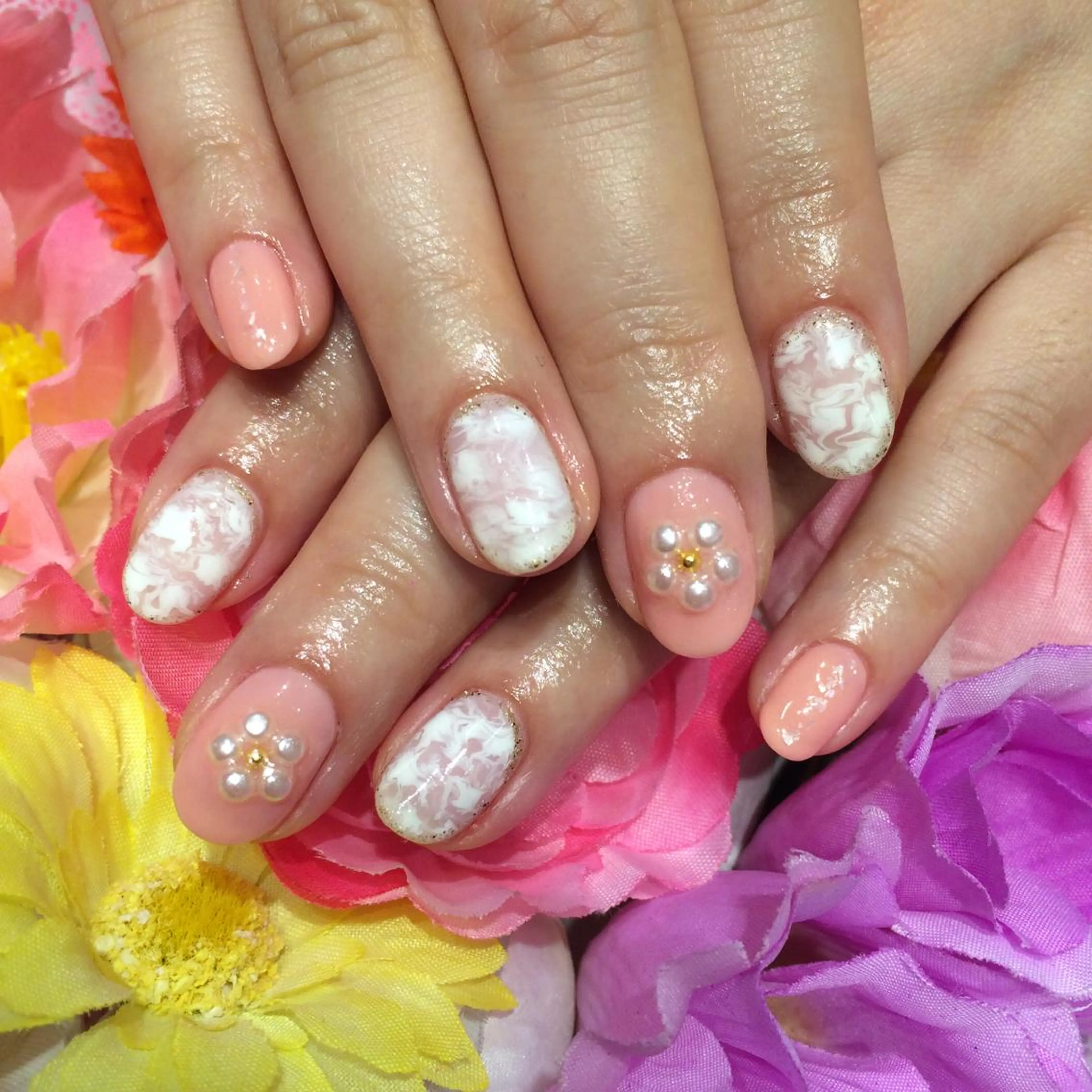 ネイル フラワーネイル 大理石ネイル(マーブル) nailsalon colon所属・nailartist lisaのネイルデザイン