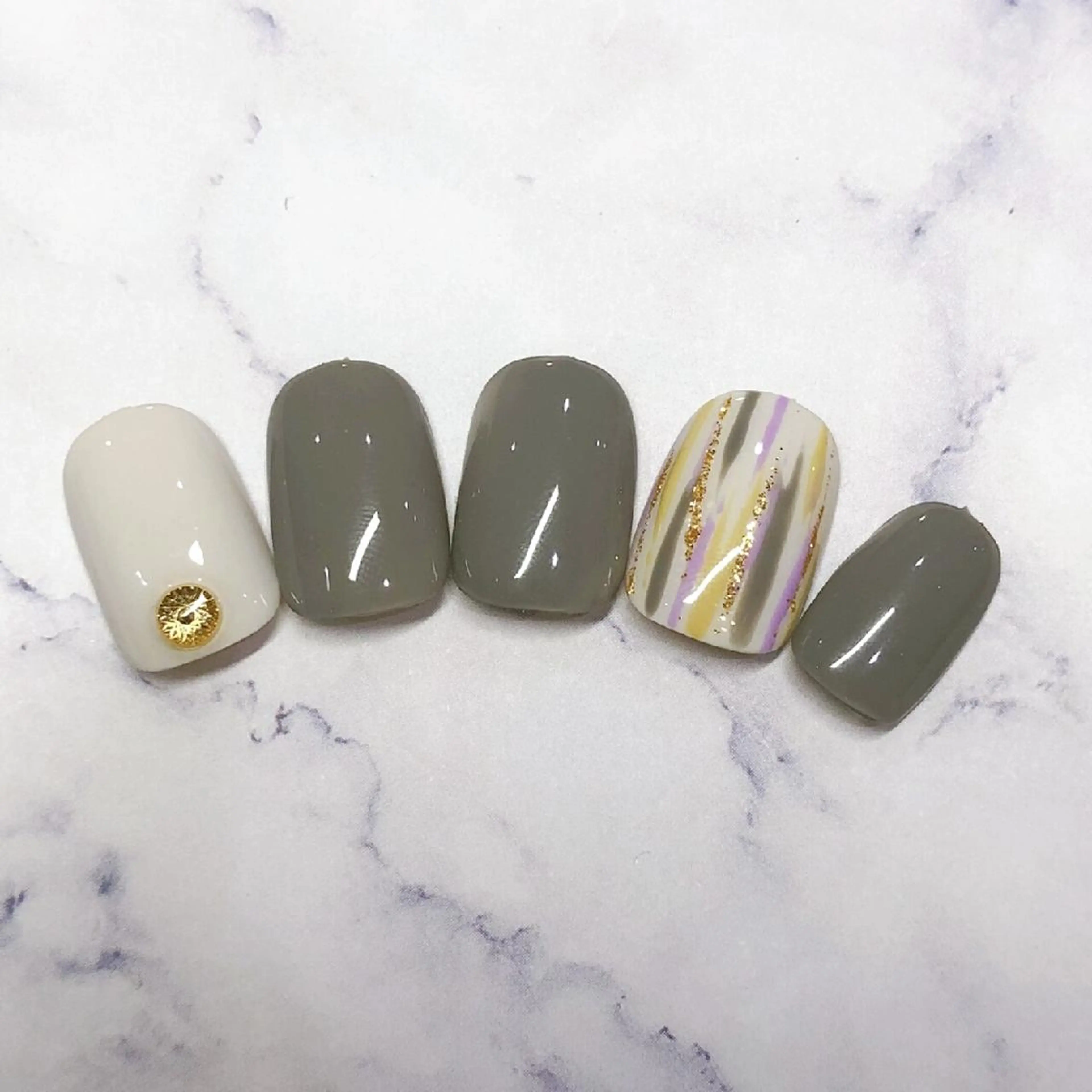 ネイル ハンドネイル Nail&eye Belire 新宿のネイルデザイン