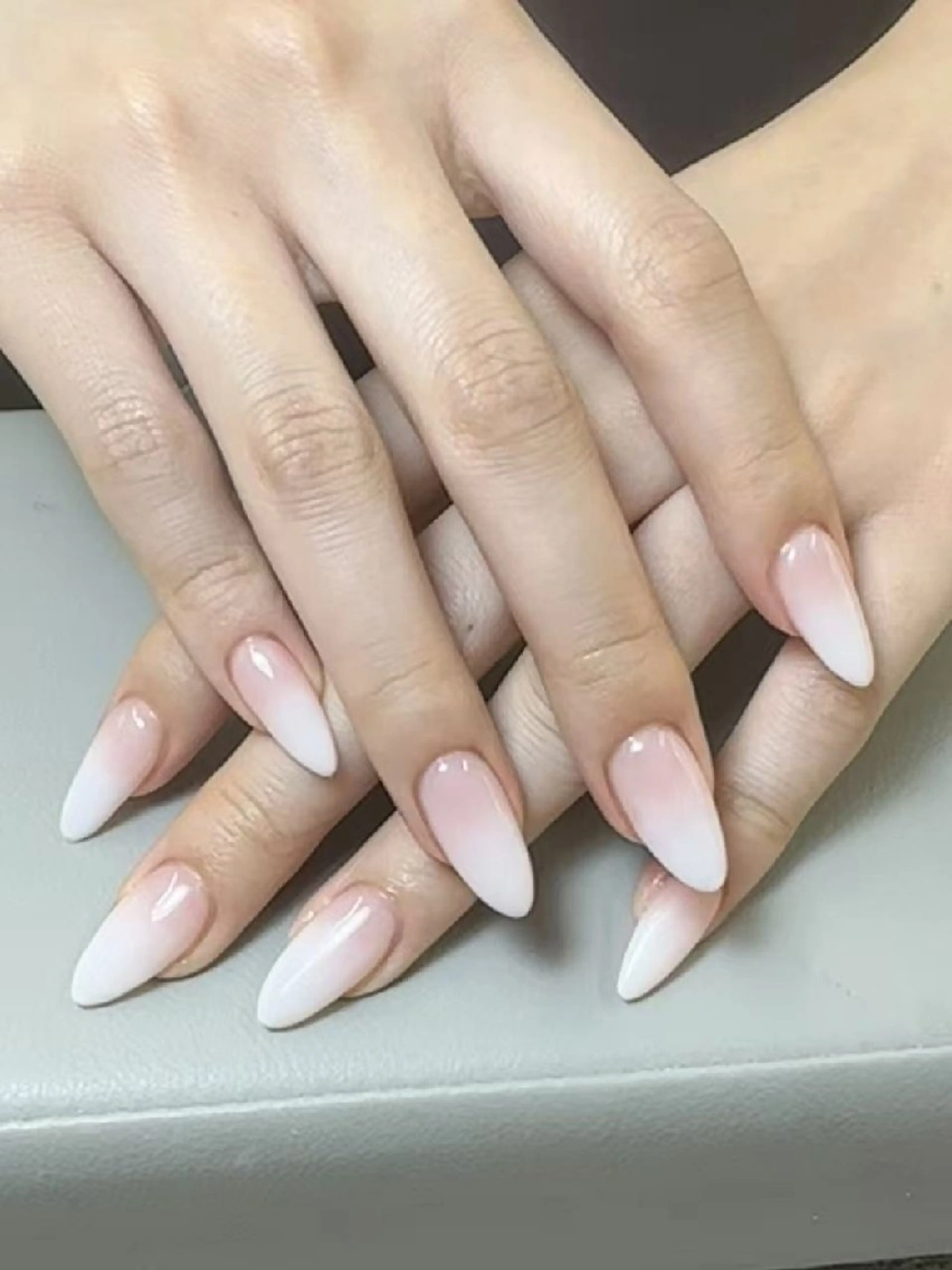 ネイル チークネイル フットネイル フレンチネイル ジェルネイル ガラスフレンチ ハンドネイル ル ナのネイルデザイン