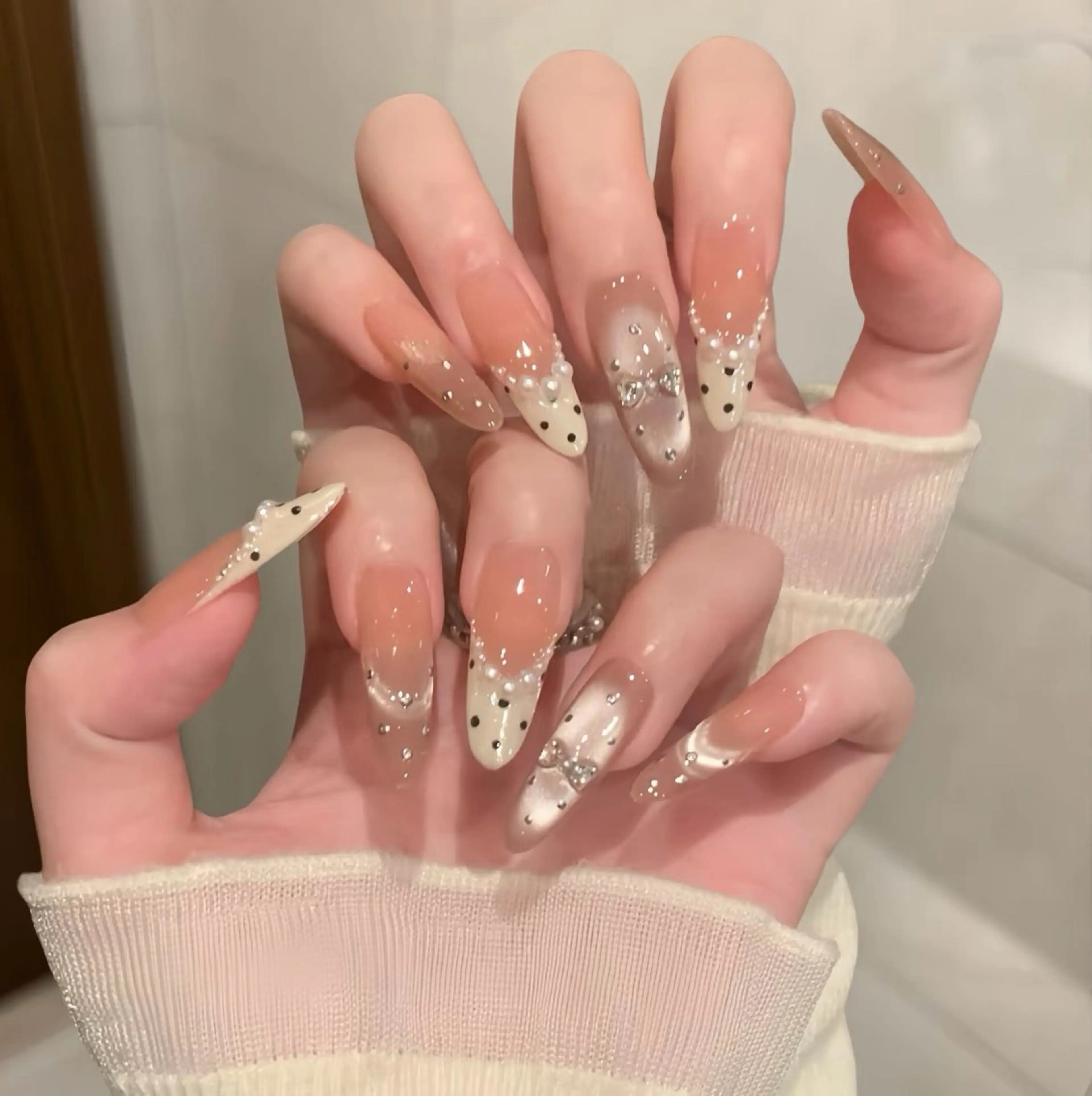 ネイル ハンドネイル Pure&Rich Nailのネイルデザイン