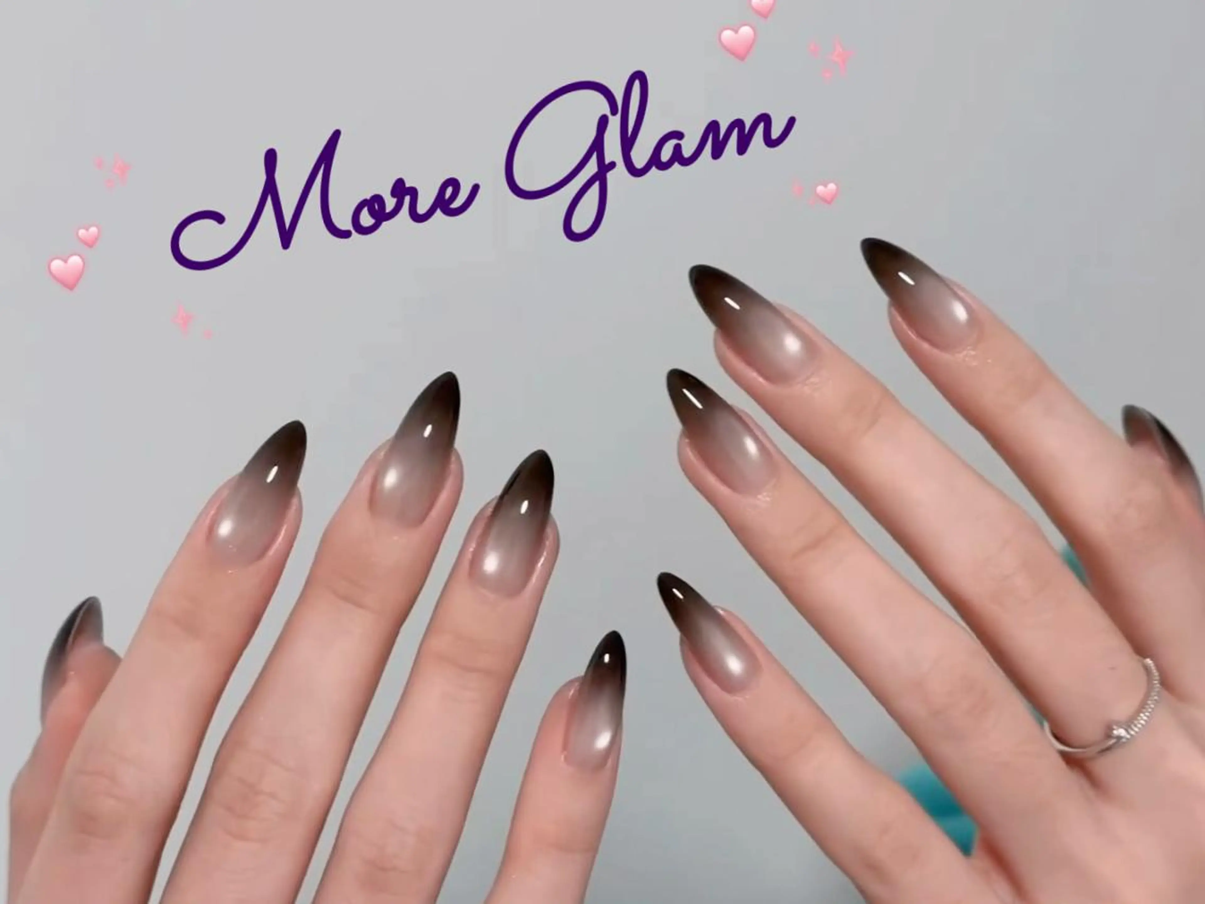 ネイル 長さ出し フットネイル フレンチネイル ジェルネイル ガラスフレンチ More Glam 池袋東口店のネイルデザイン