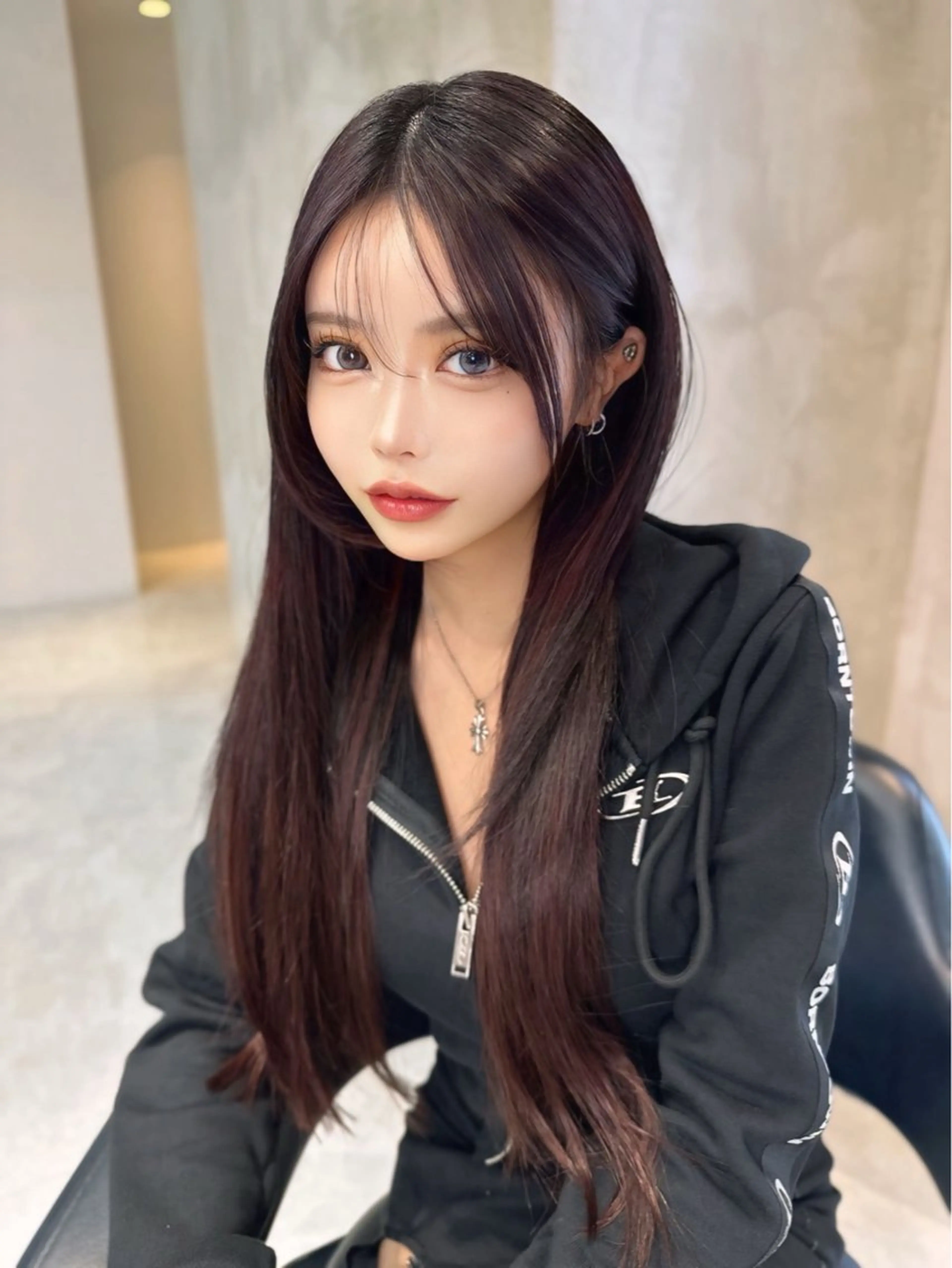 ロング カラー カット ヘアカラー トリートメント 韓国レイヤー 似合わせカラーのヘアスタイル