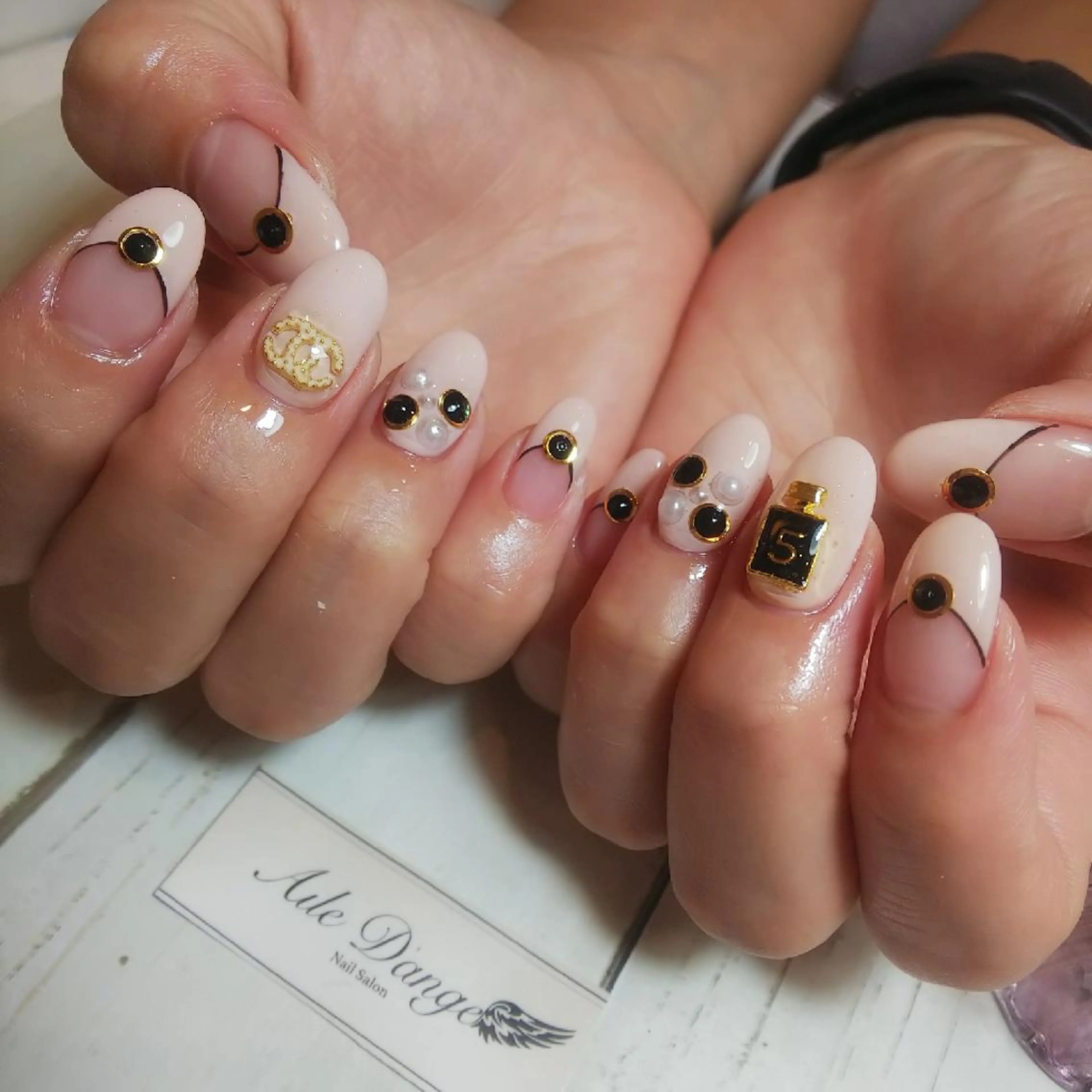 ネイル AileD'ange所属・M, masakiのネイルデザイン