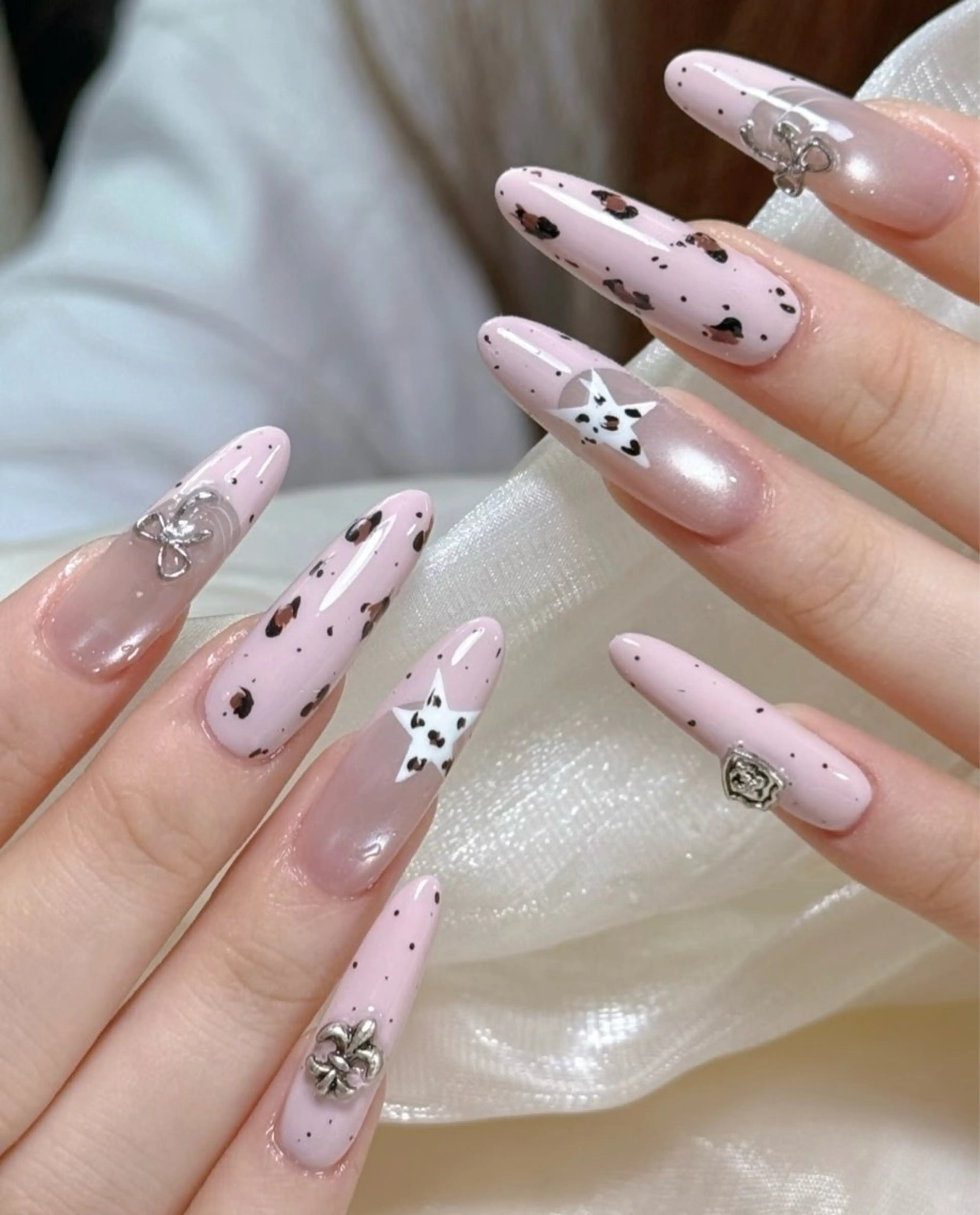 ネイル ハンドネイル D-BEAUTY Nailsalonのネイルデザイン