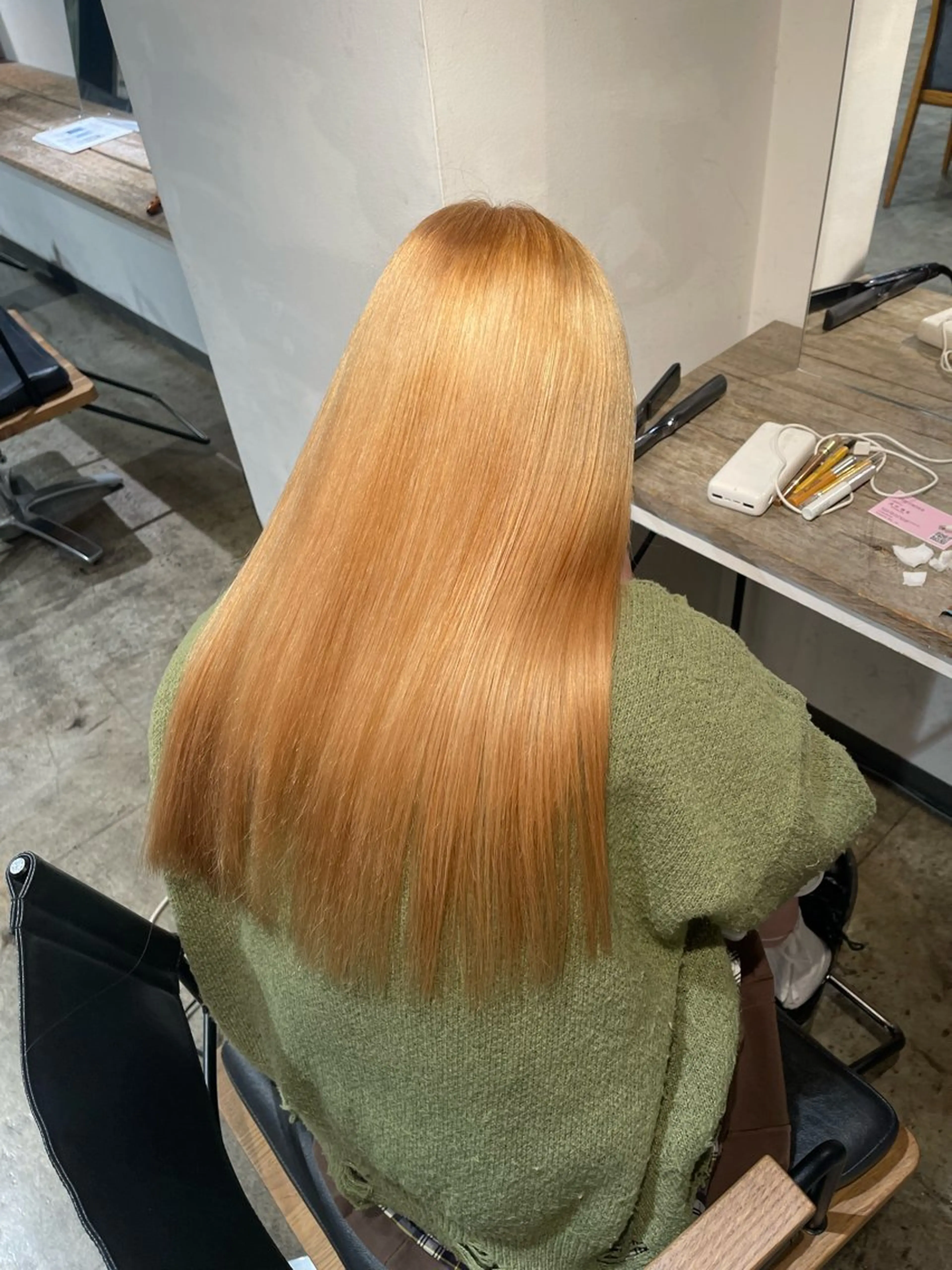 ロング カラー ブリーチ デザインカラー ハイトーンカラー ムラ修正/ ハイトーン💖Riaのヘアスタイル