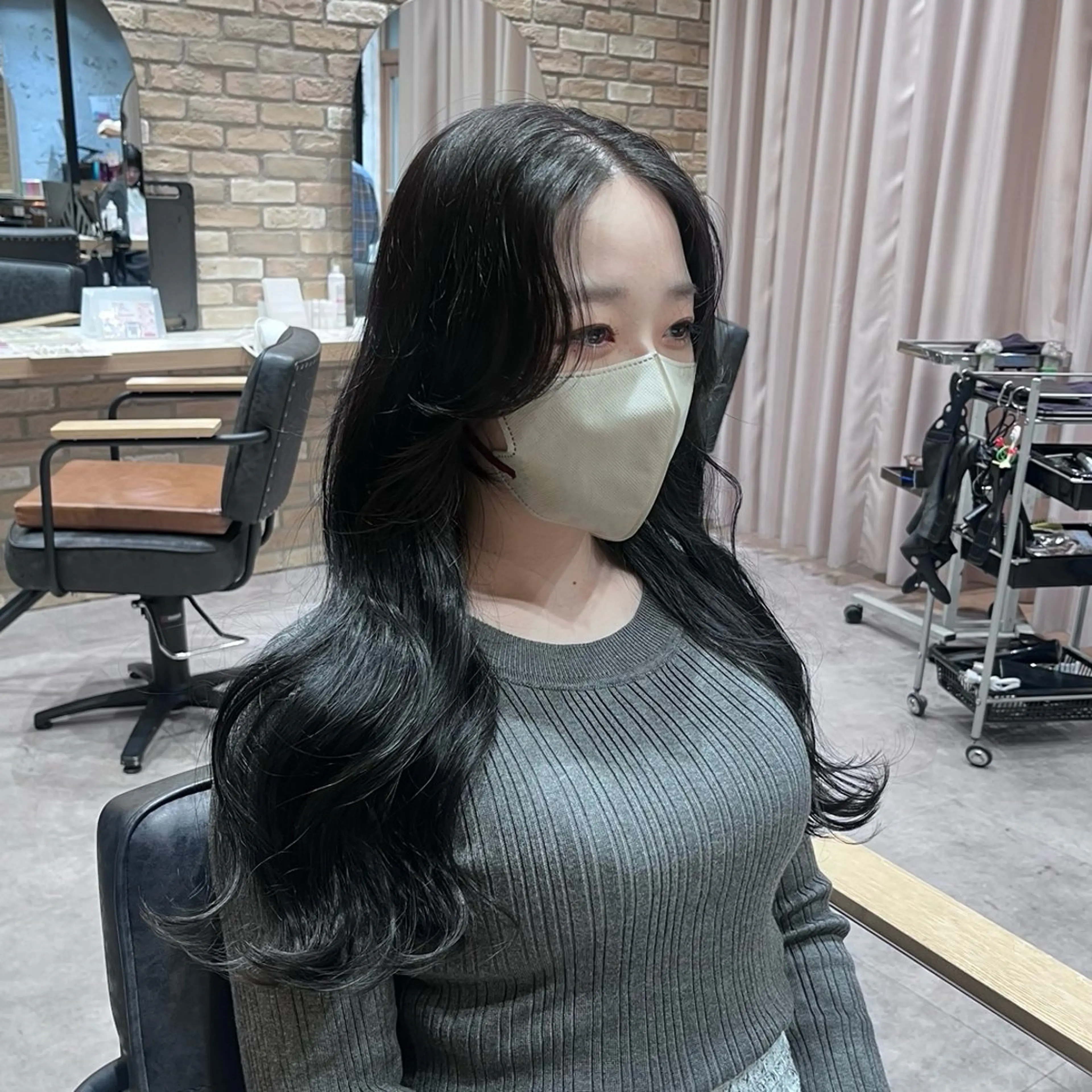 ロング カラー ヘアカラー 🩶レイナ🩶 color/nailのヘアスタイル