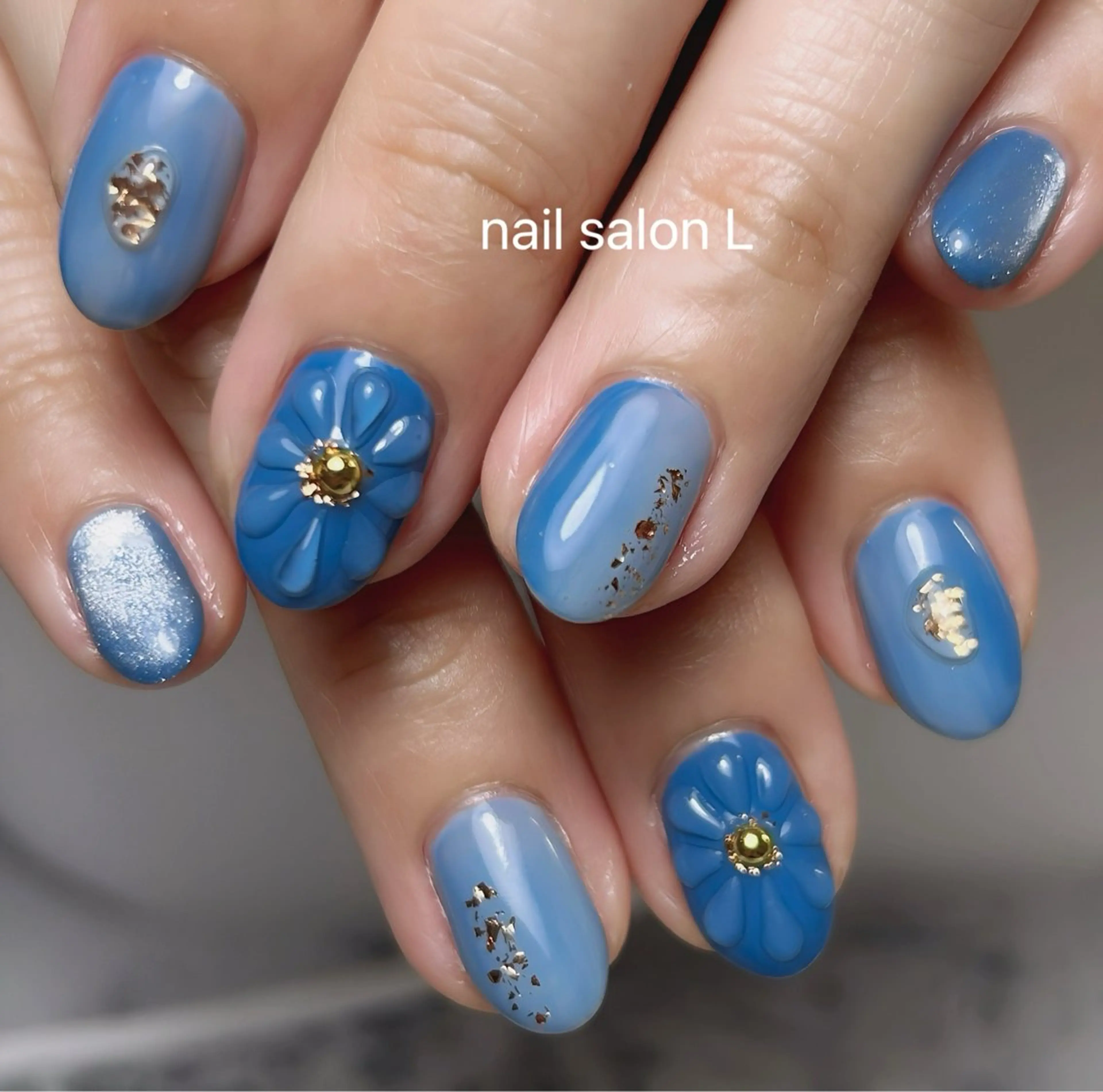 ネイル ブルー ハンドネイル 吉川市 ネイルサロンLのネイルデザイン