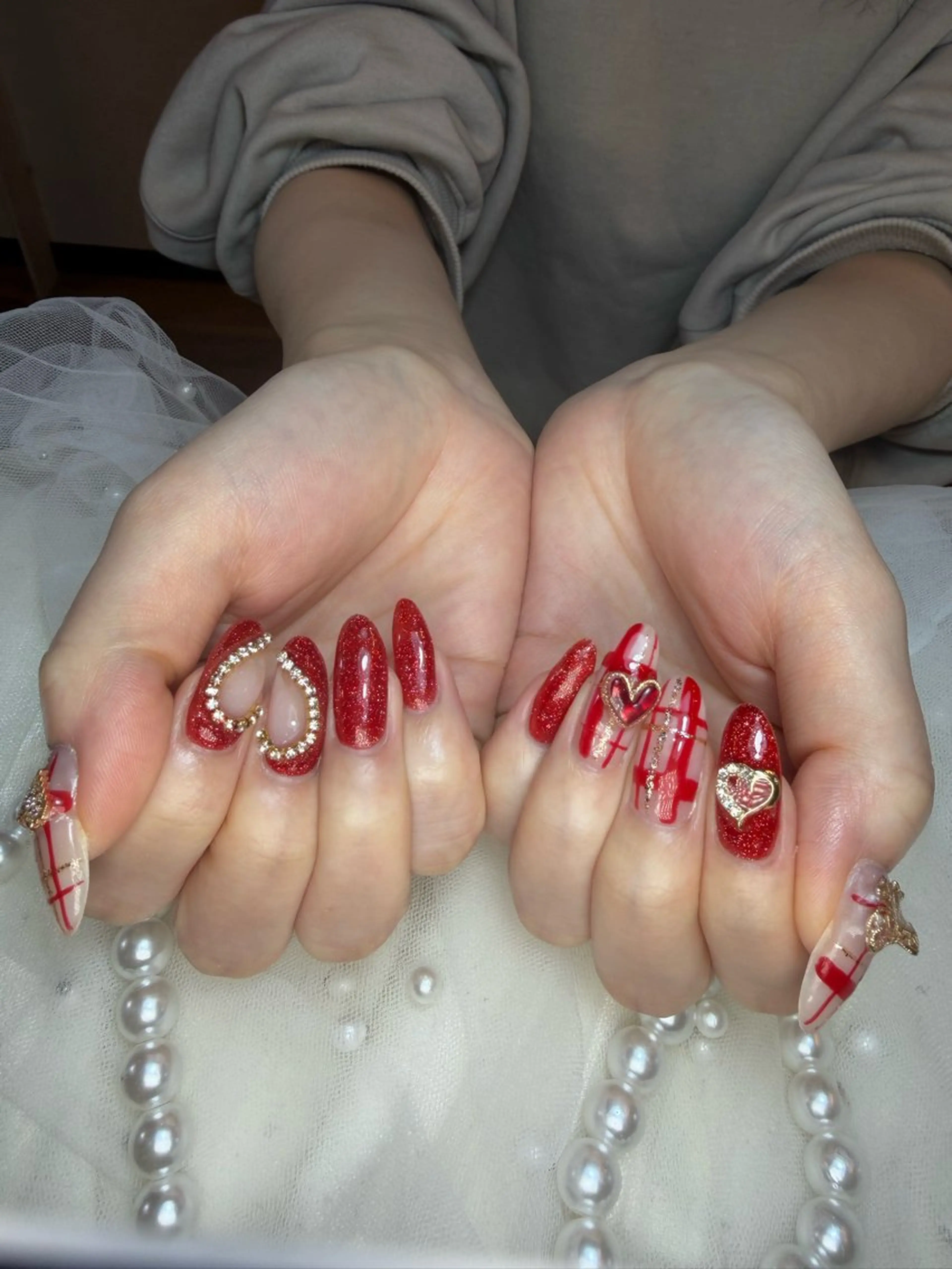 ネイル 長さ出し キラキラネイル ラメ(グリッター) ラメグラデーション ロングネイル ハンドネイル リセス 高田馬場のネイルデザイン