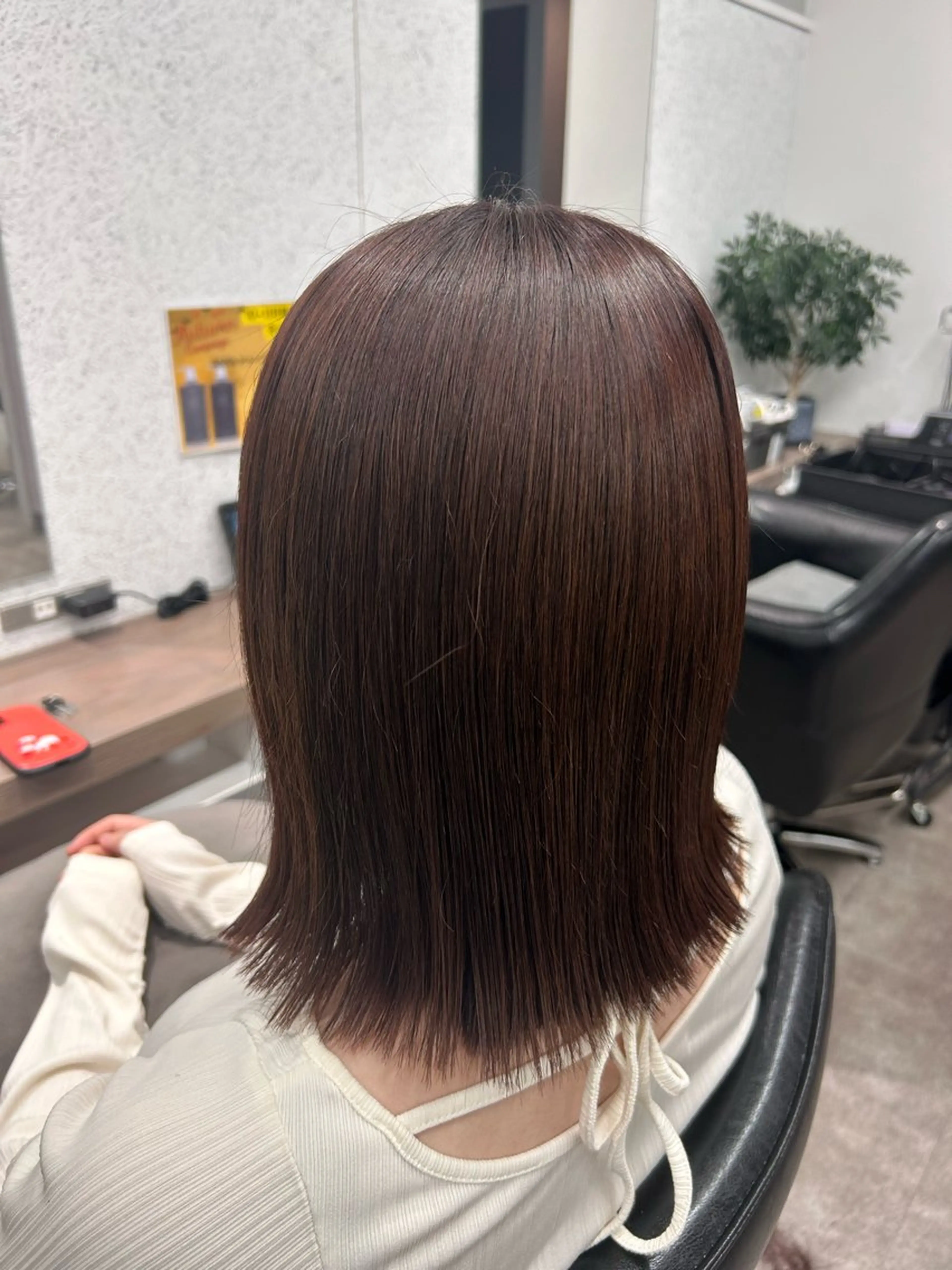 ミディアム 外ハネヘア ヘアカラー トリートメント ボブ/透明感カラー/ 髪質改善/🌙/ルナのヘアスタイル