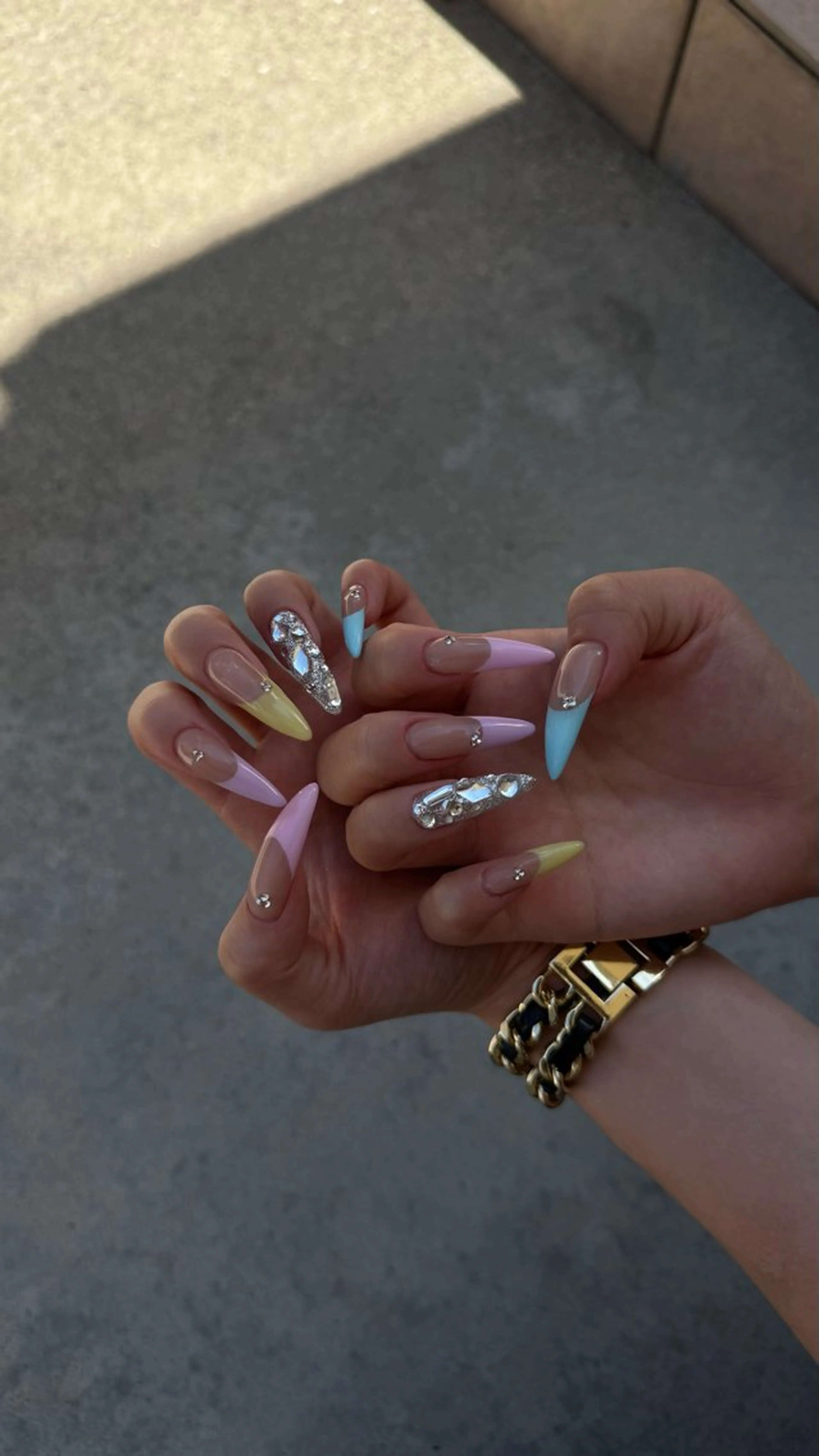 スカルプ10本アートデザインの写真