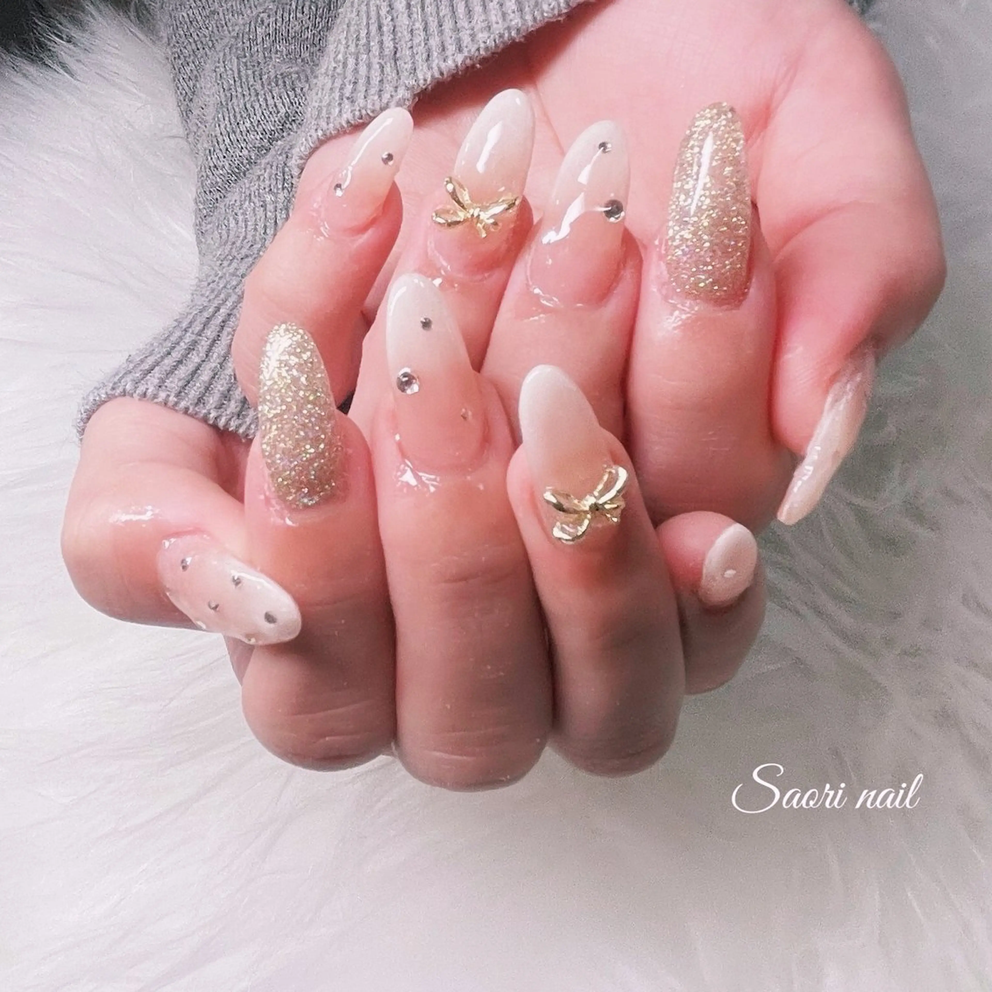 ネイル アートネイル フレンチネイル ジェルネイル ガラスフレンチ 韓国ネイル 長さだし特化サロン SAORINAILのネイルデザイン