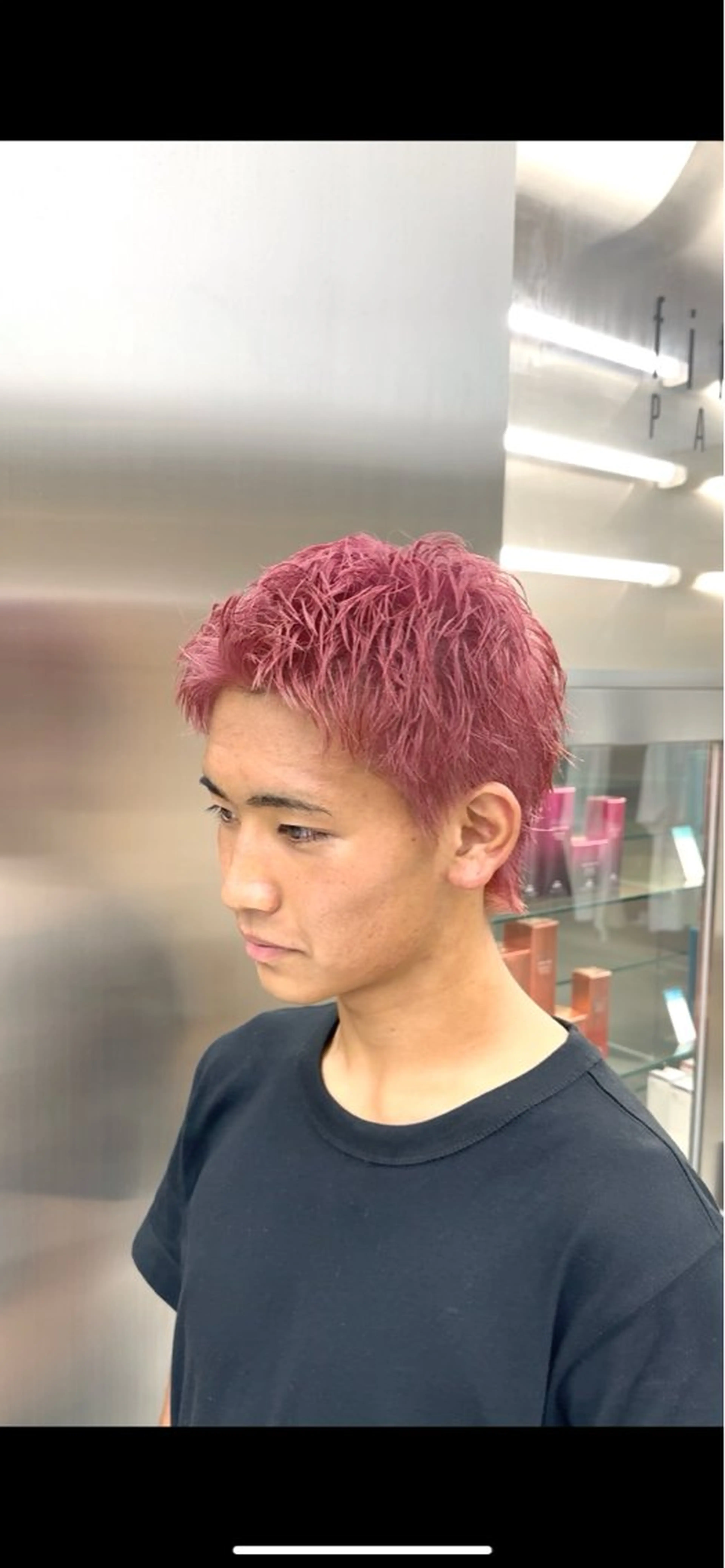 ショート カラー ヘアアレンジ メンズ メンズブリーチ メンズハイトーン スパイキーショート ブリーチ ハイトーンカラー ヘアカラー fifth park 六反穂 龍介のヘアスタイル