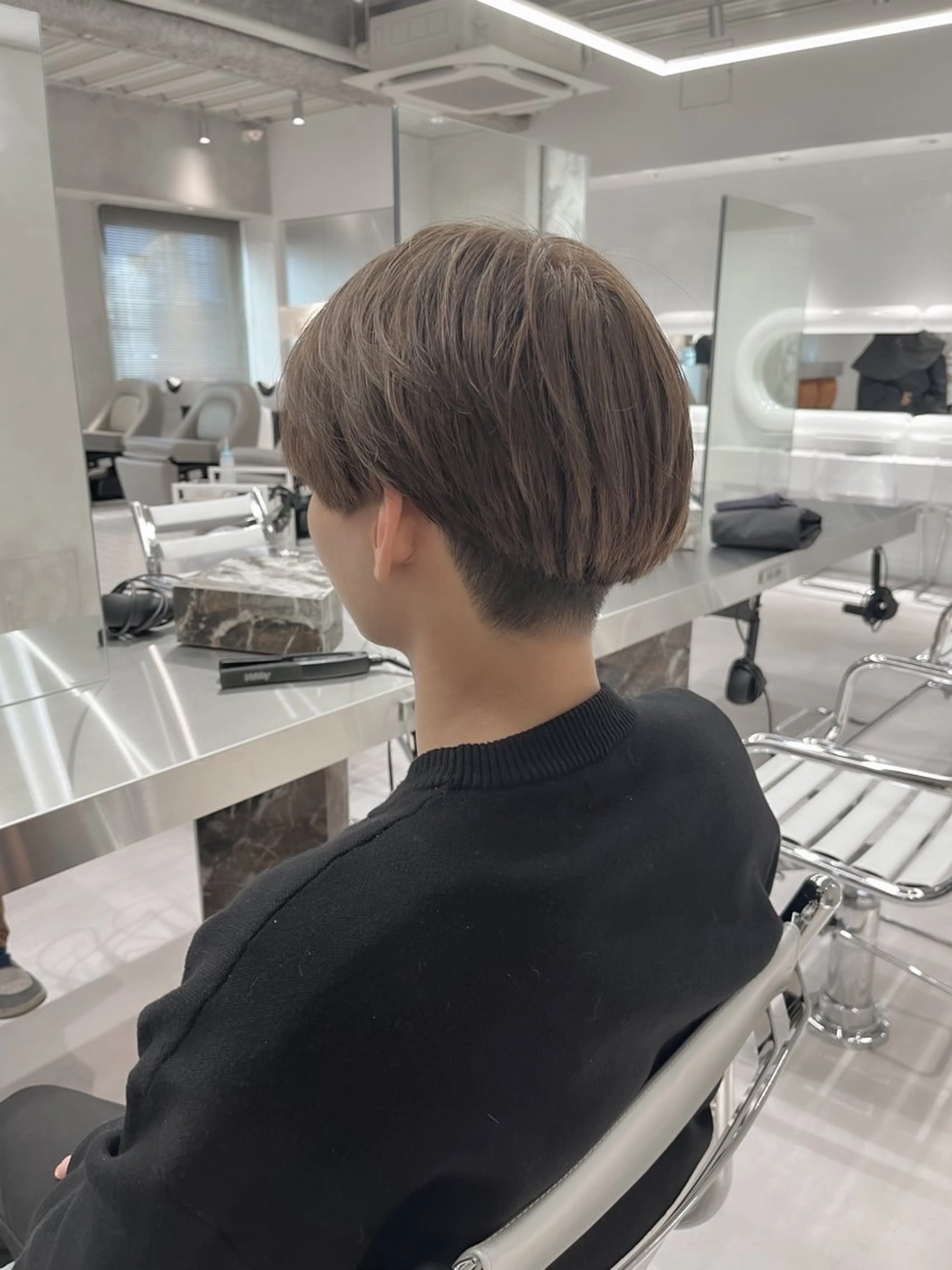 ショート カラー メンズ soen所属・⚡メンズパーマフ ェードカットTomyのヘアスタイル