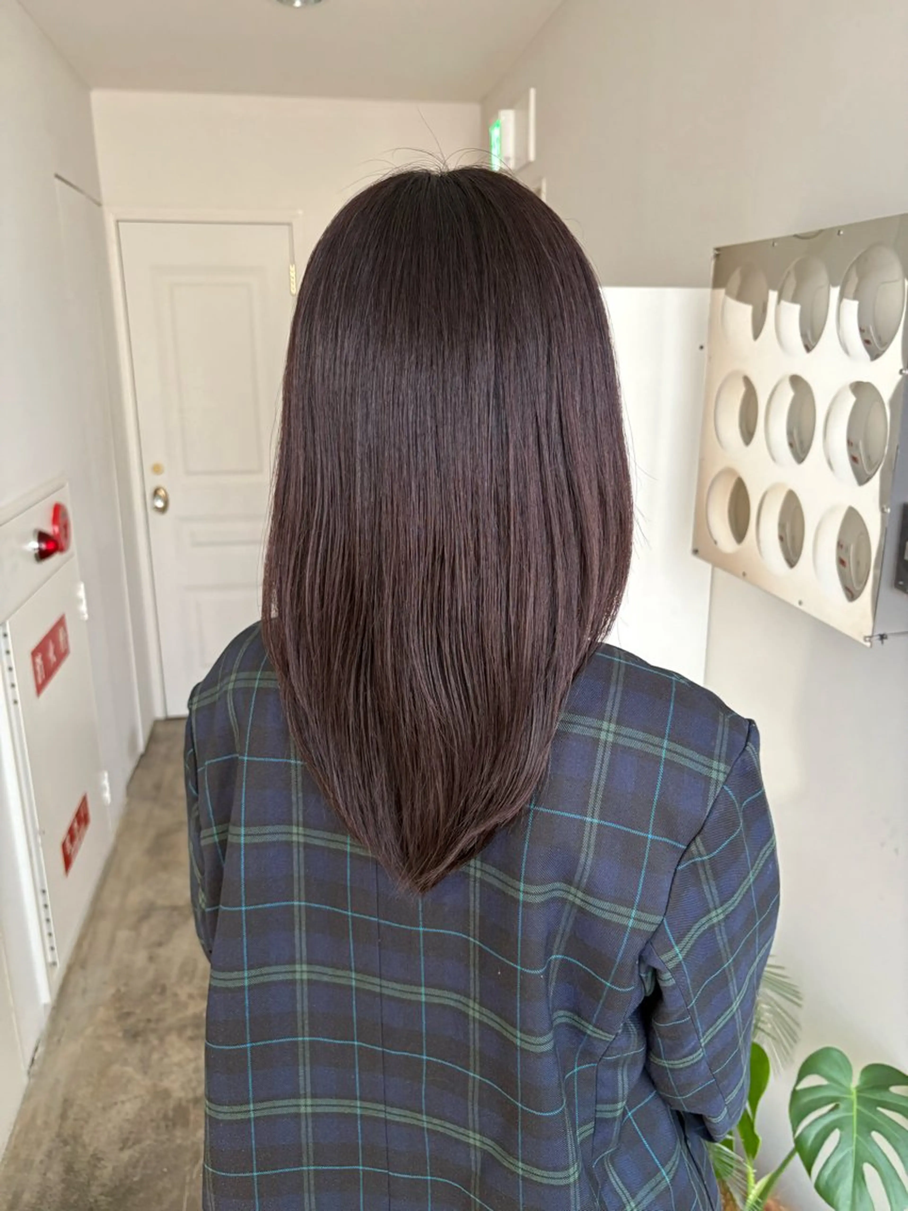 ミディアム カット ヘアカラー 琉花/Jrスタイリス ト/レイヤーカットのヘアスタイル