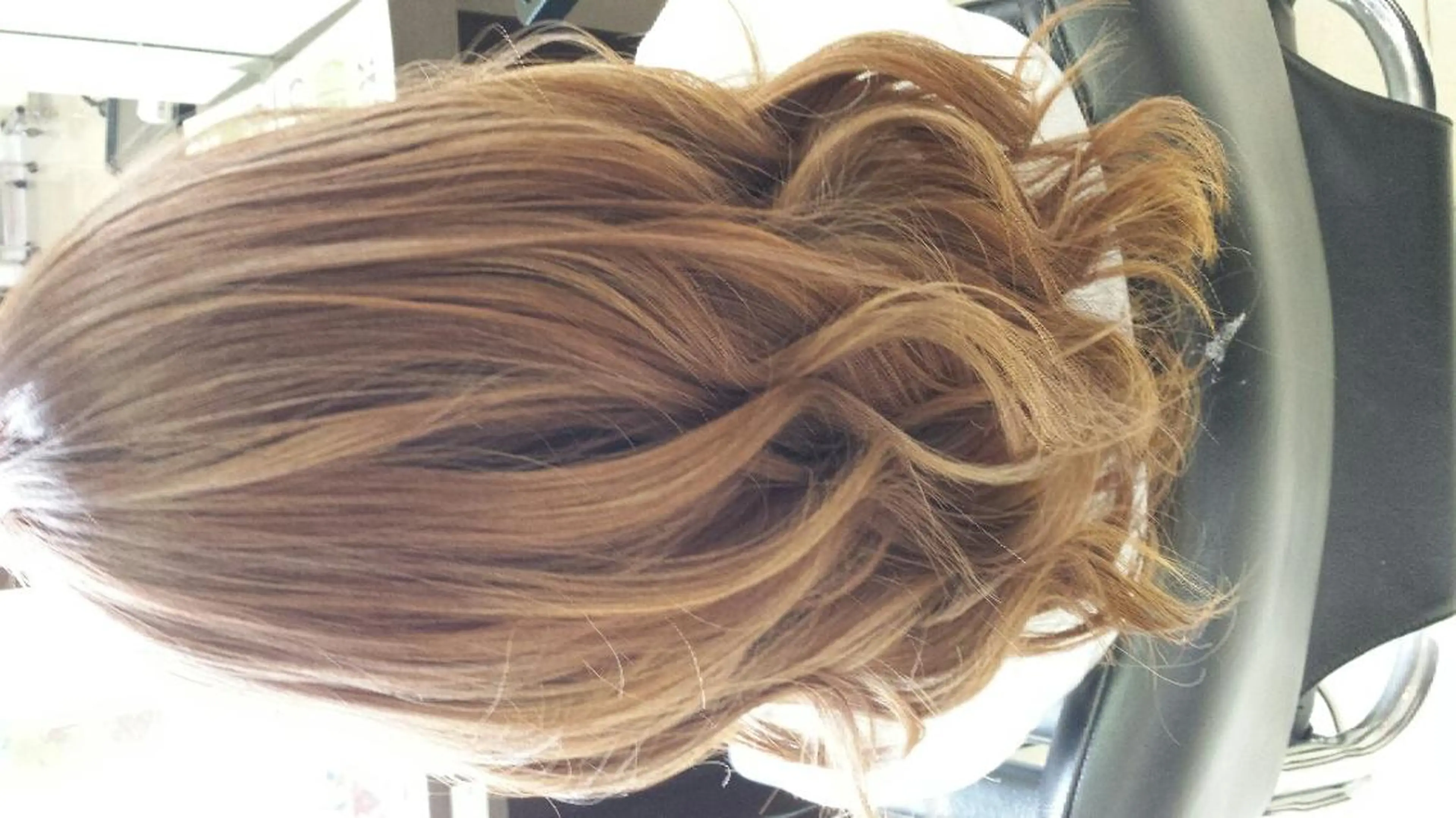 カラー グレージュ ハイライトカラー 大久保 隆蔵のヘアスタイル