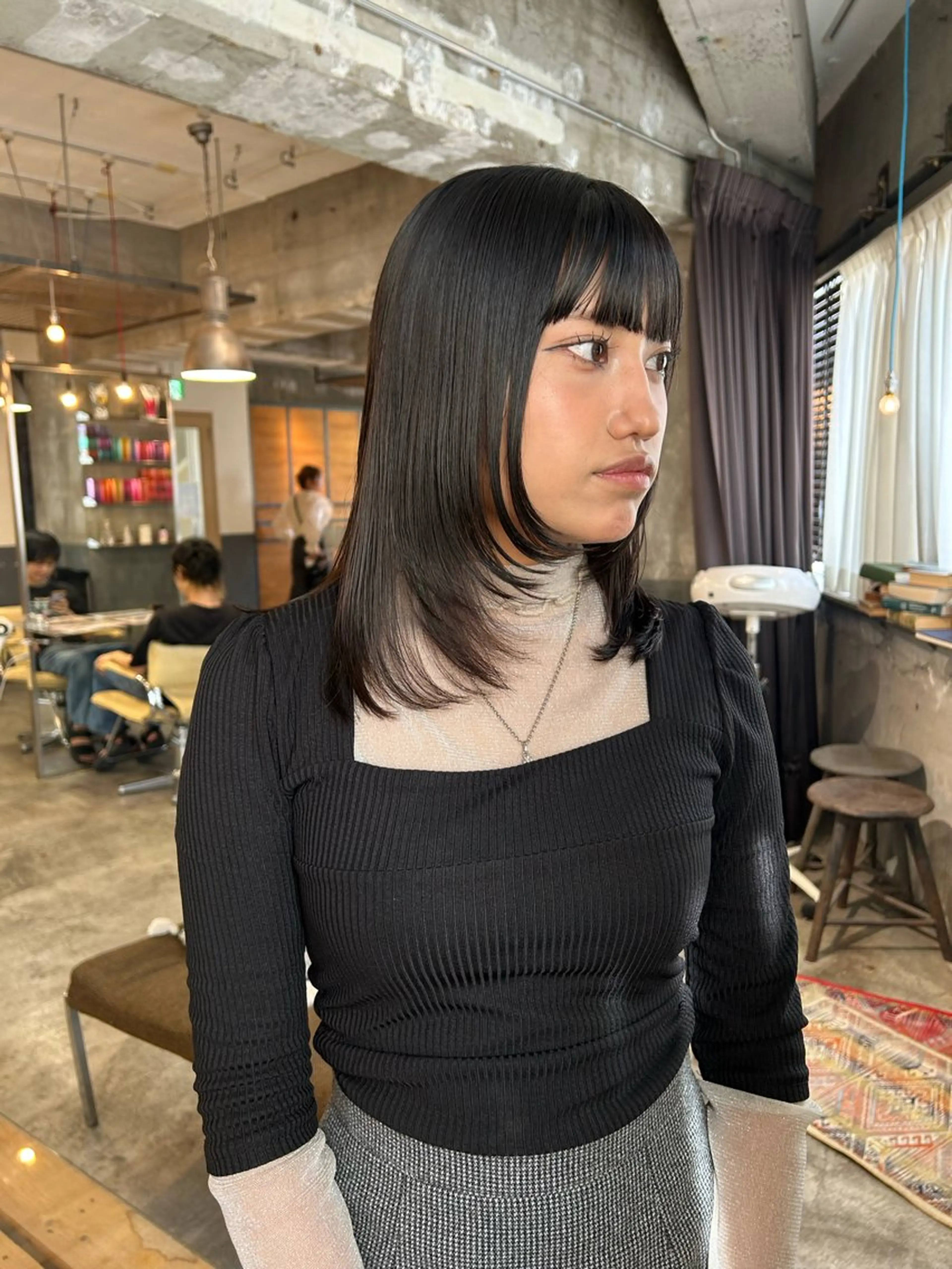 ミディアム カラー レイヤーカット カット ショートカット募集中 /NAGISAのヘアスタイル