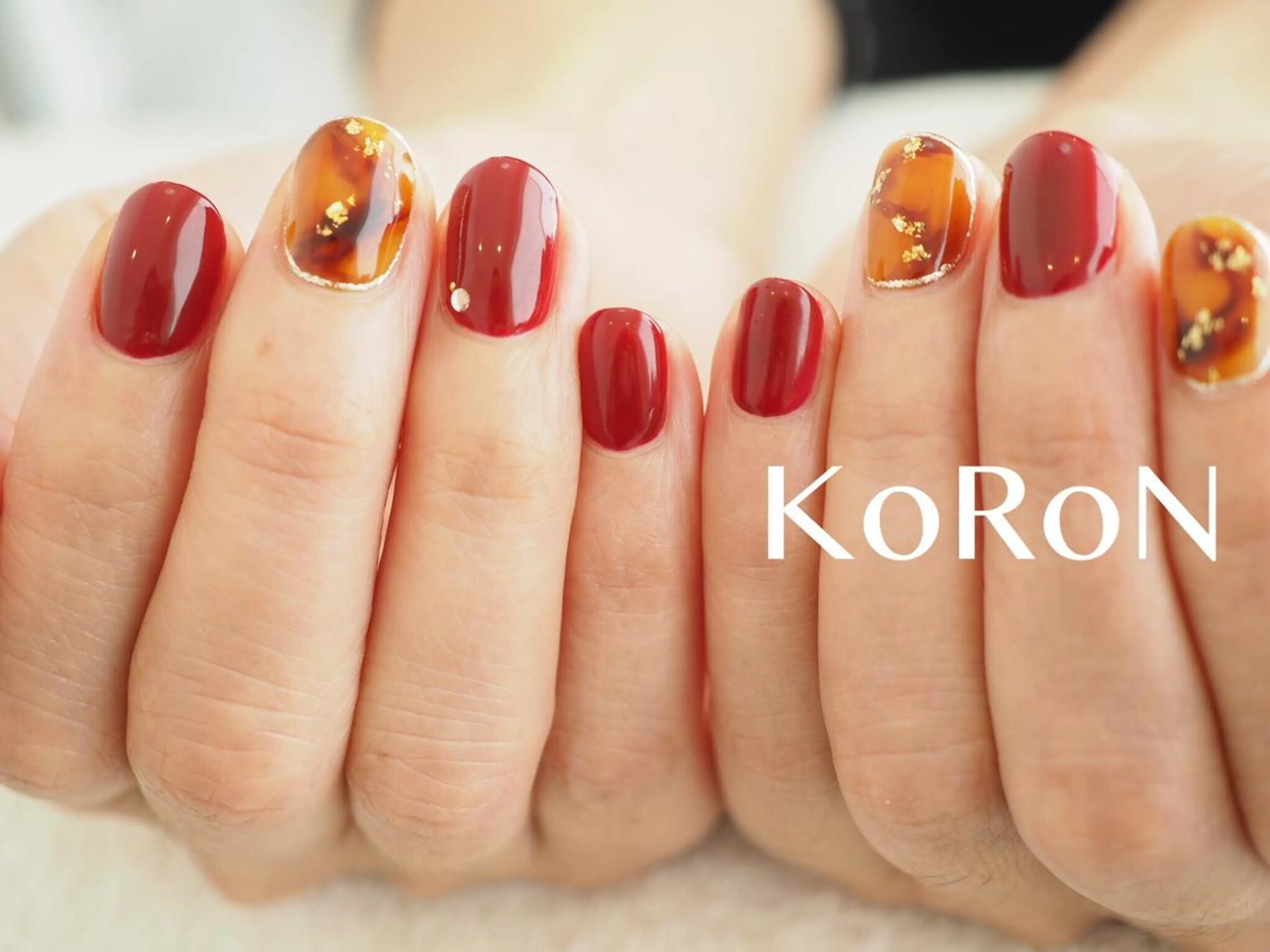 ネイル べっ甲ネイル ボルドー ハンドネイル 自宅サロン鎌倉 KORONのネイルデザイン