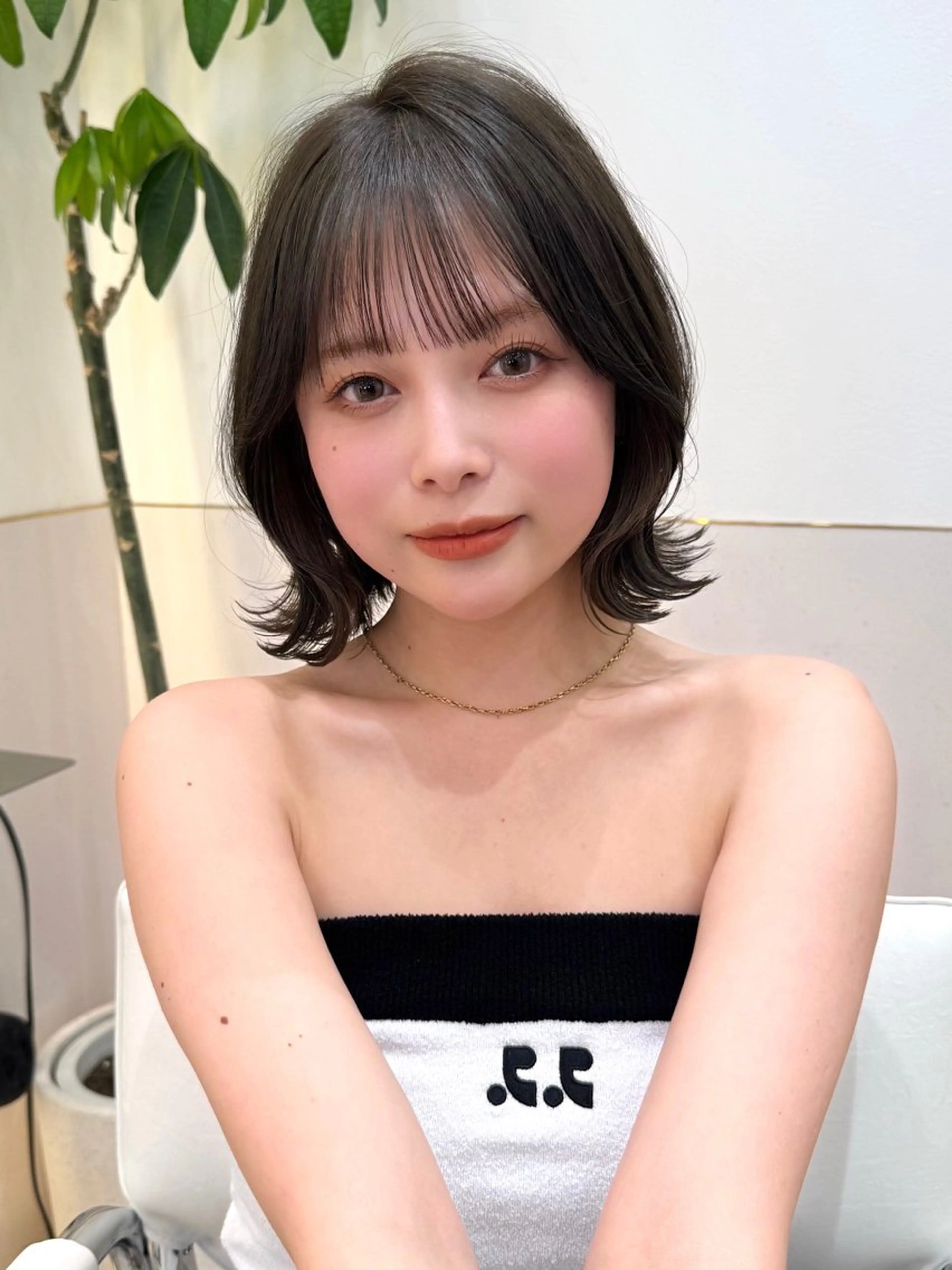 ミディアム カット ヘアカラー トリートメント 新宿/髪質改善/ボブ 韓国レイヤー大重聖斗のヘアスタイル