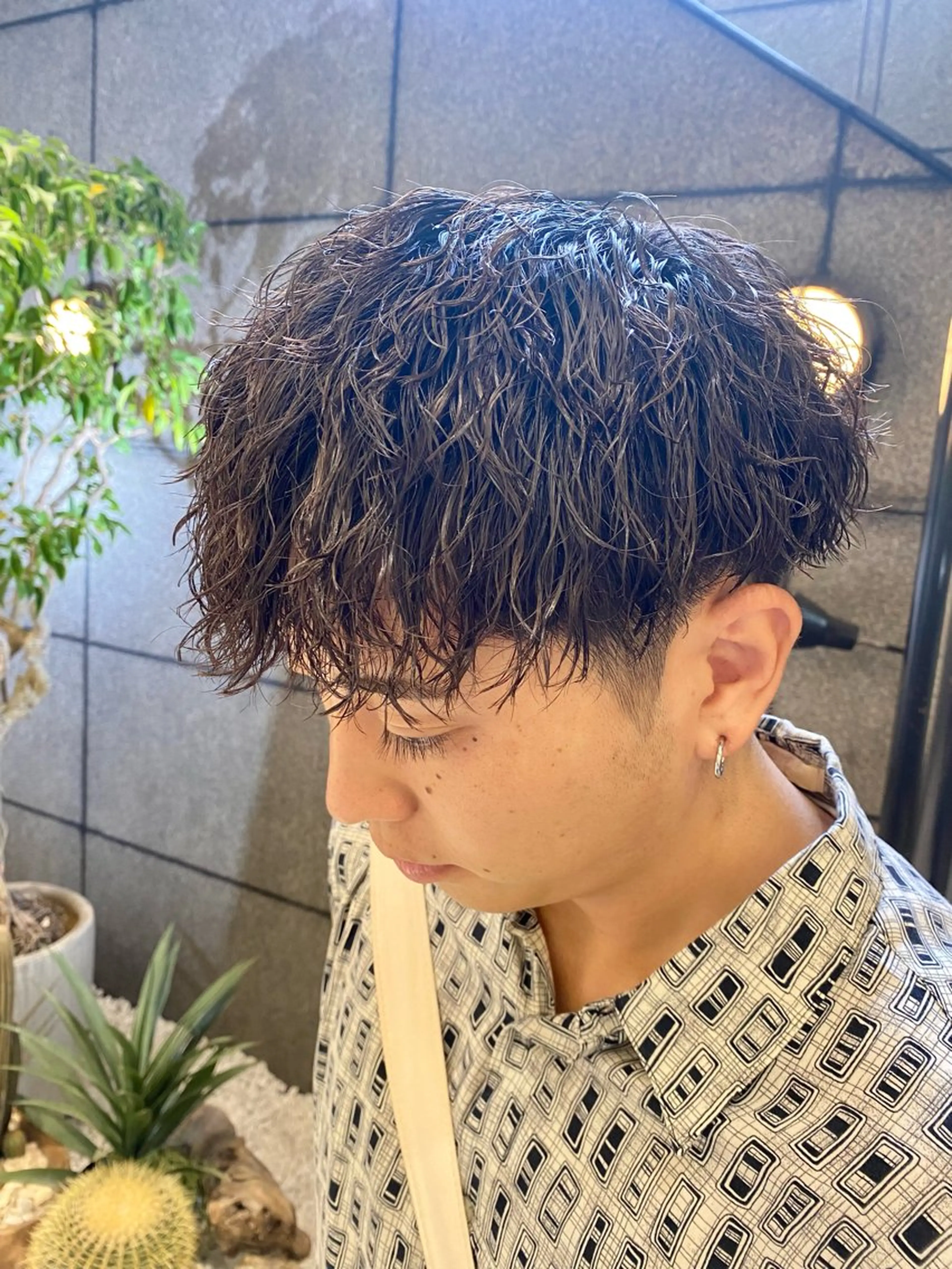 パーマ メンズ カット パーマ 酸スト/フェザー パーマ/三谷海斗のヘアスタイル