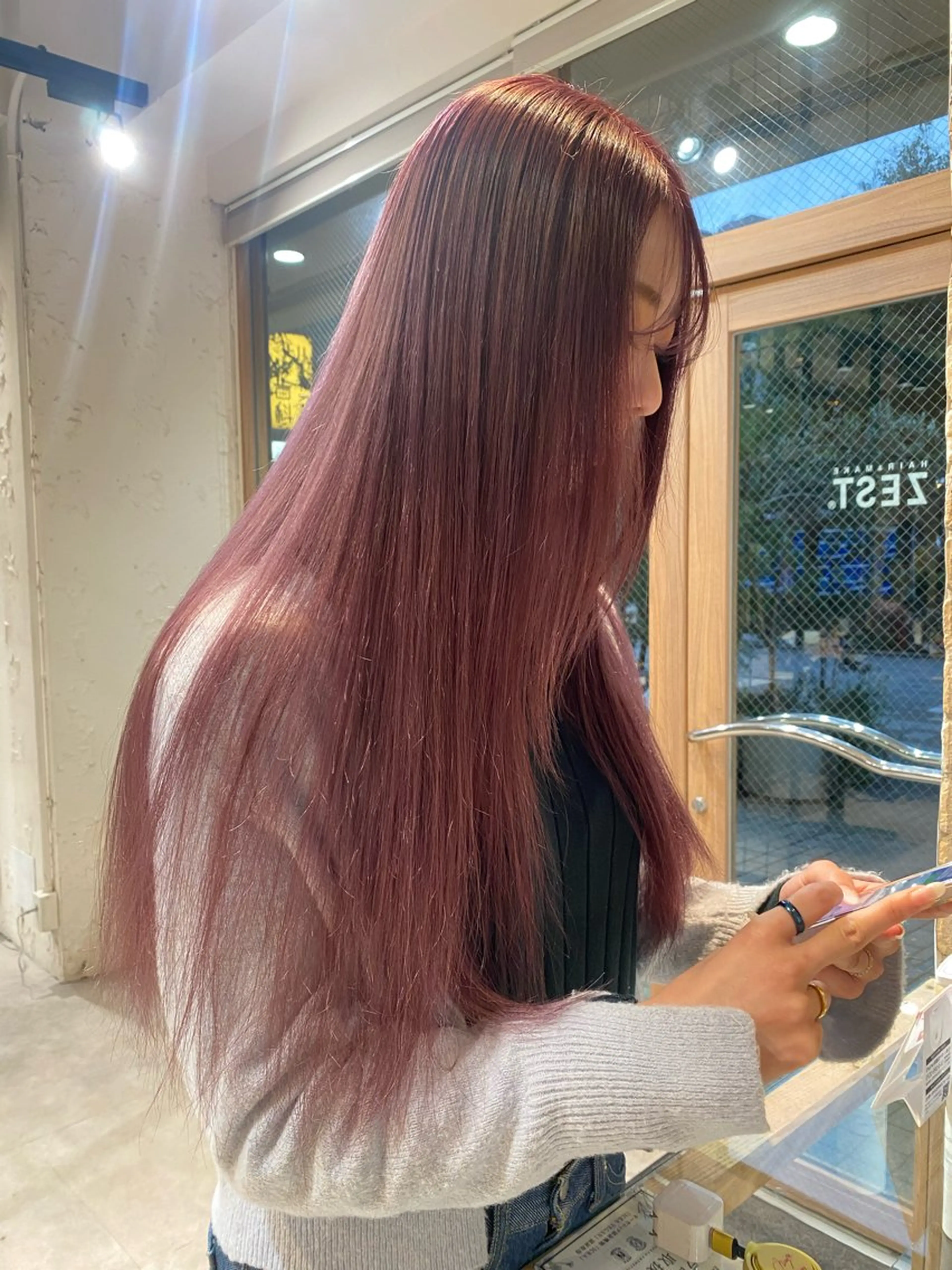 ロング 🌸cocomi🌸 透明感カラー🩶パリのヘアスタイル