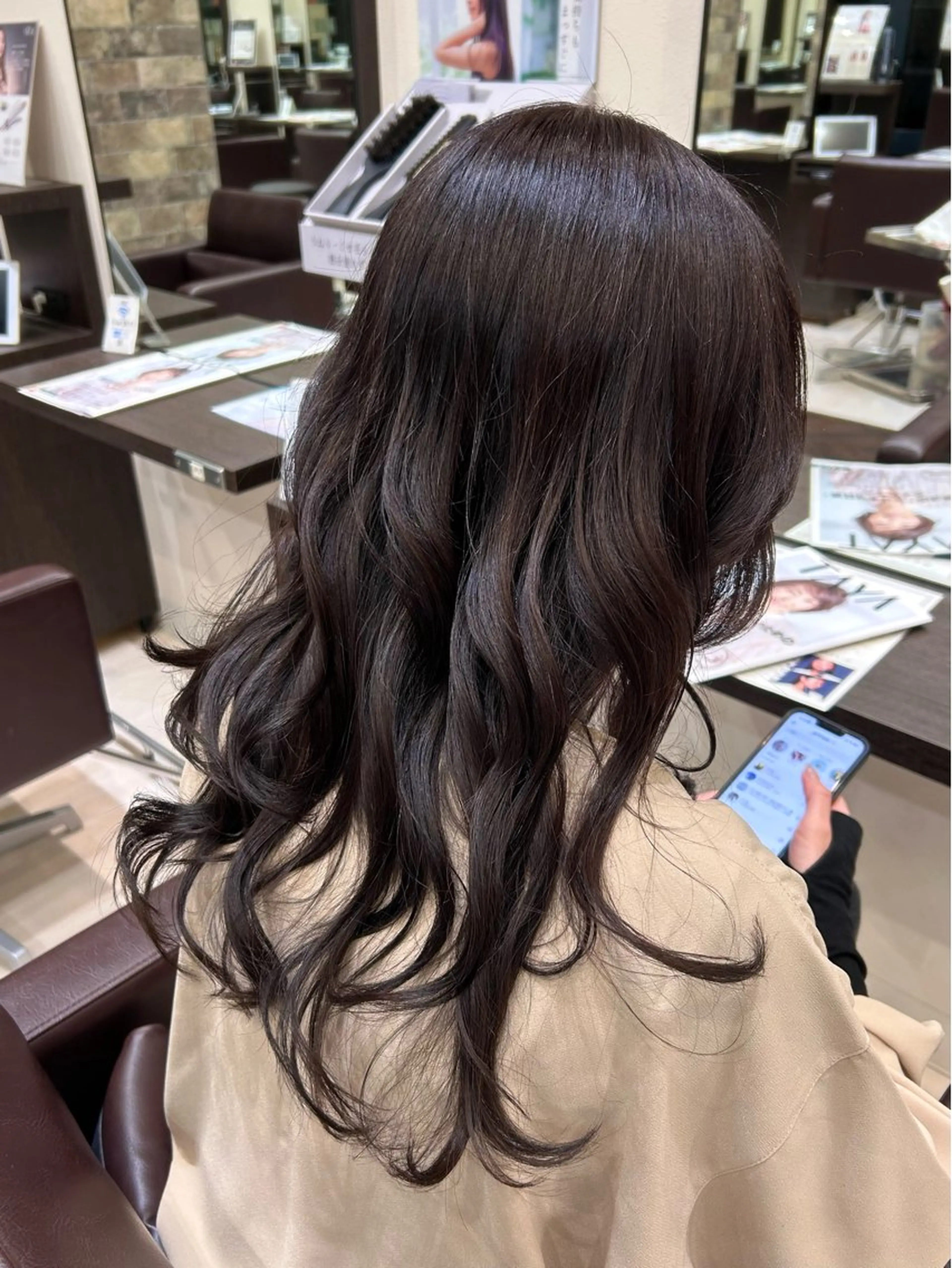 ロング tomoe 🫧透明感カラーのヘアスタイル