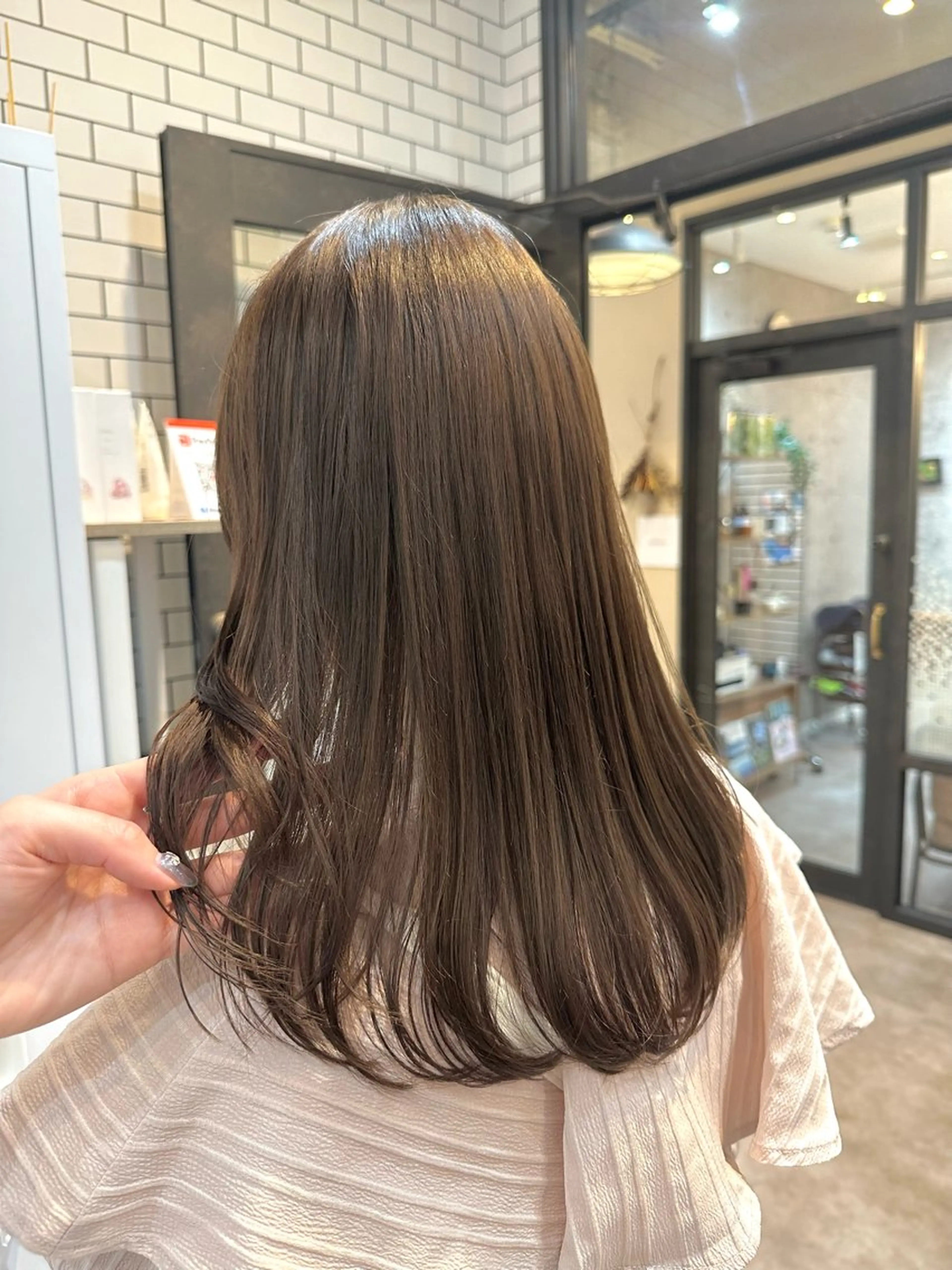 セミロング カラー Sara newi 🎀透明感🎀のヘアスタイル