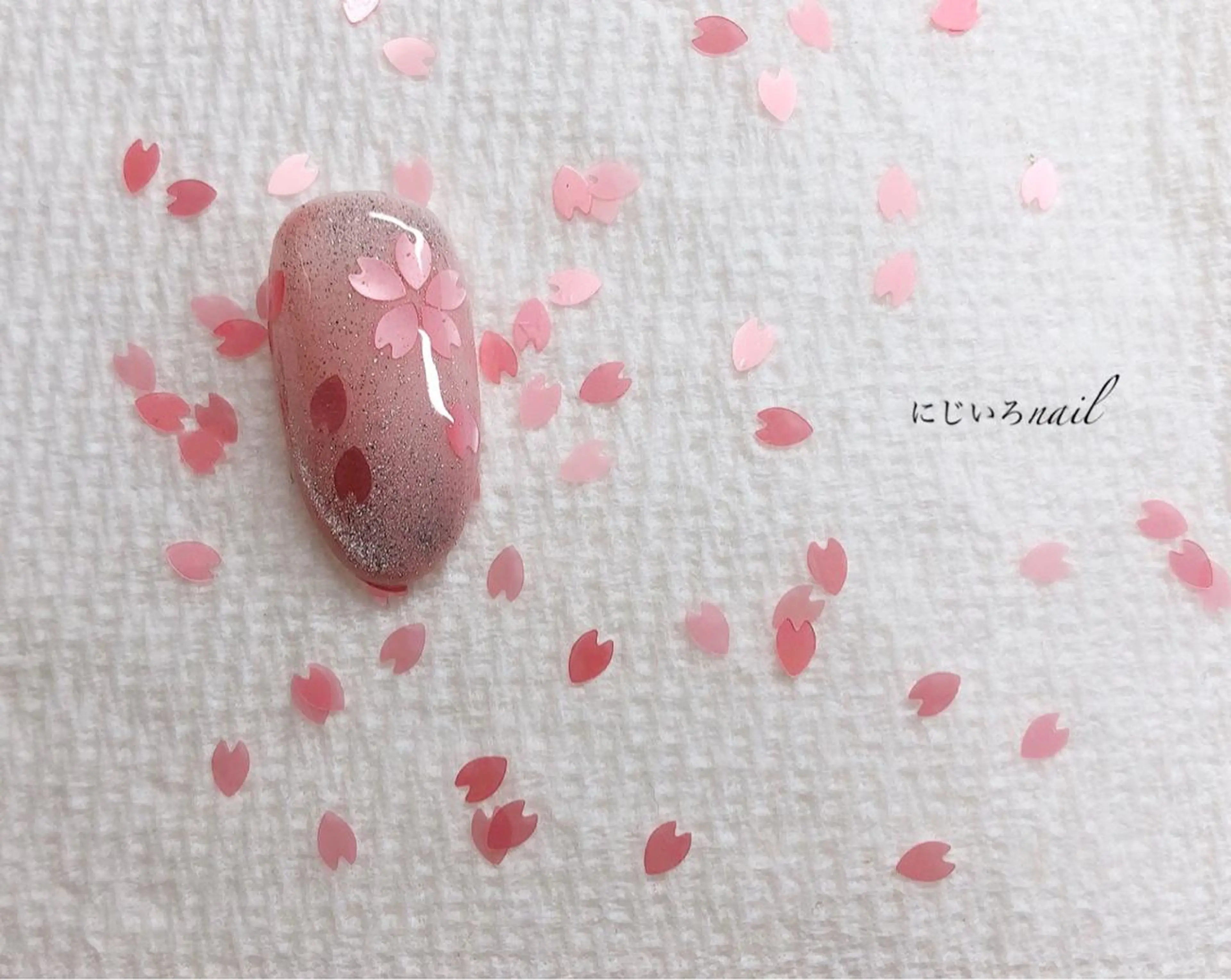 ネイル にじいろ nailのネイルデザイン