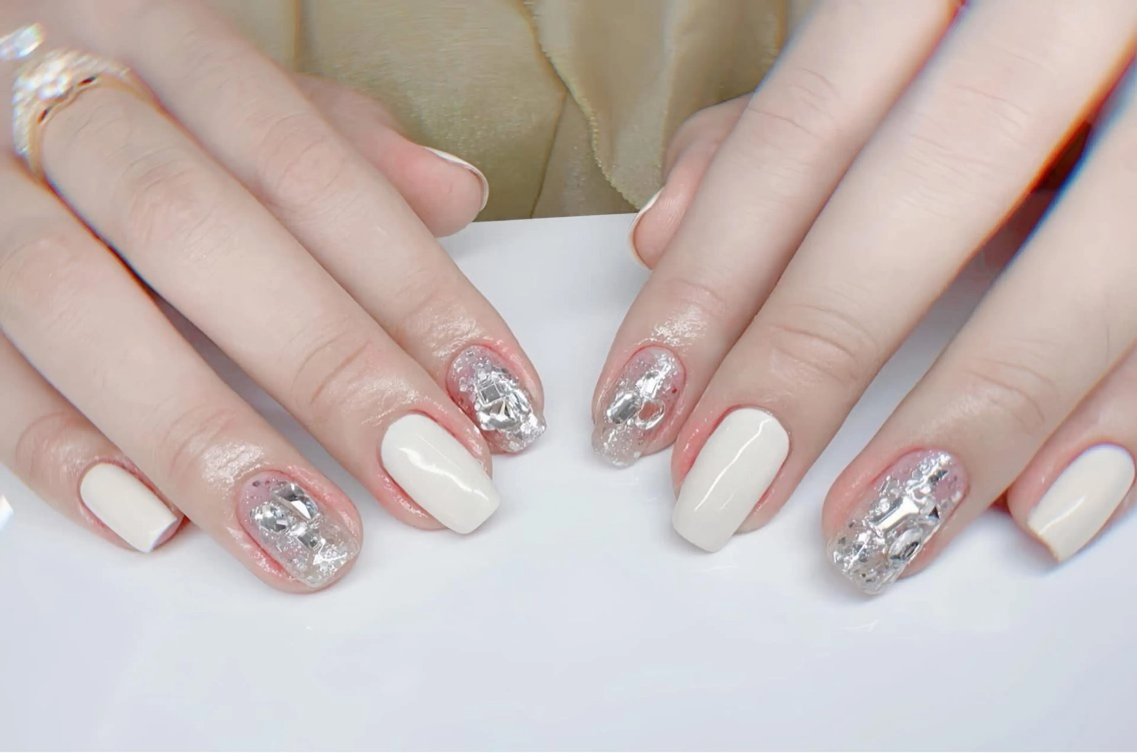 ネイル Nomi Sachikoのネイルデザイン