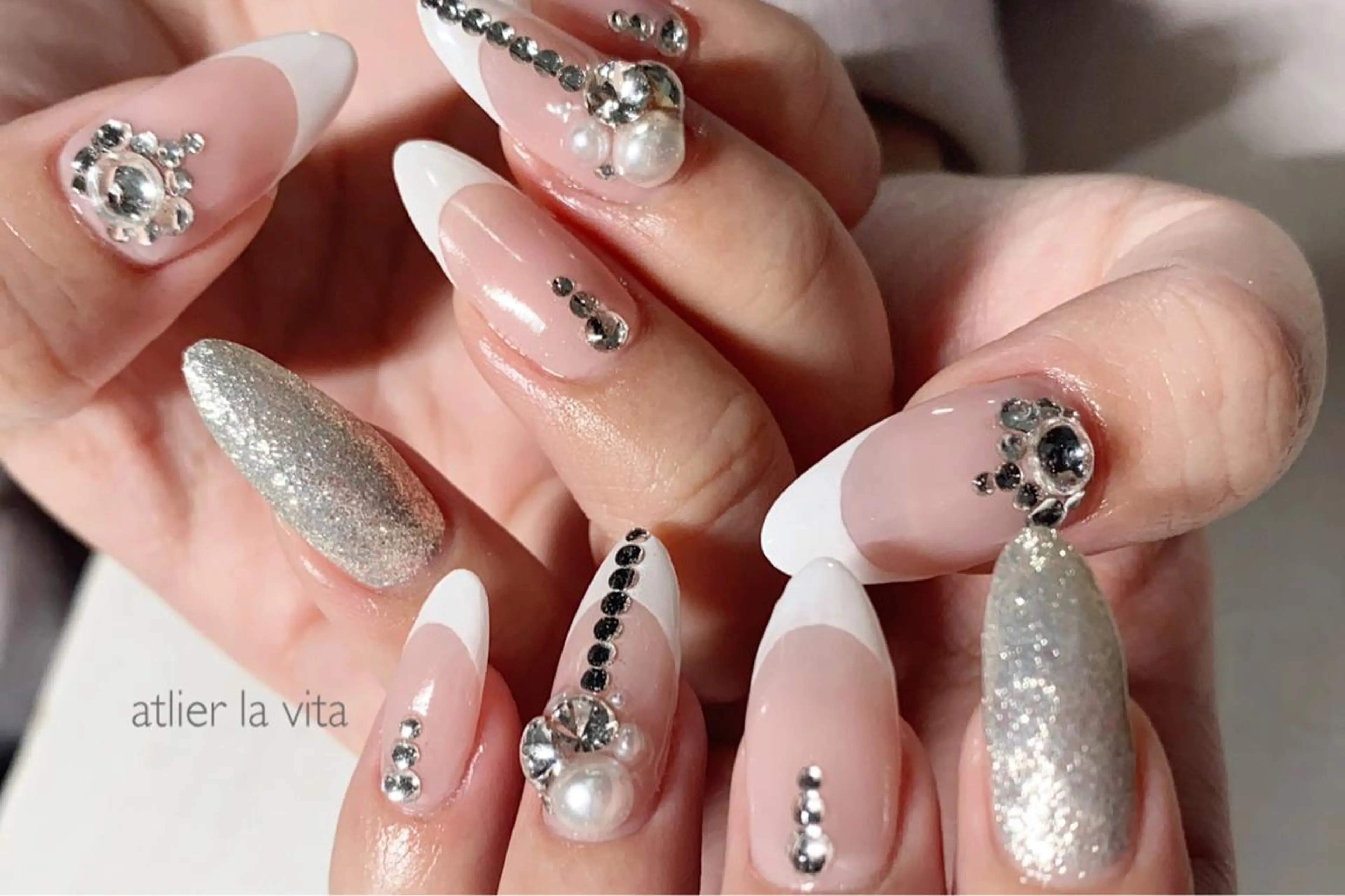 ネイル atelier la vita所属・lavita. mimuraのネイルデザイン