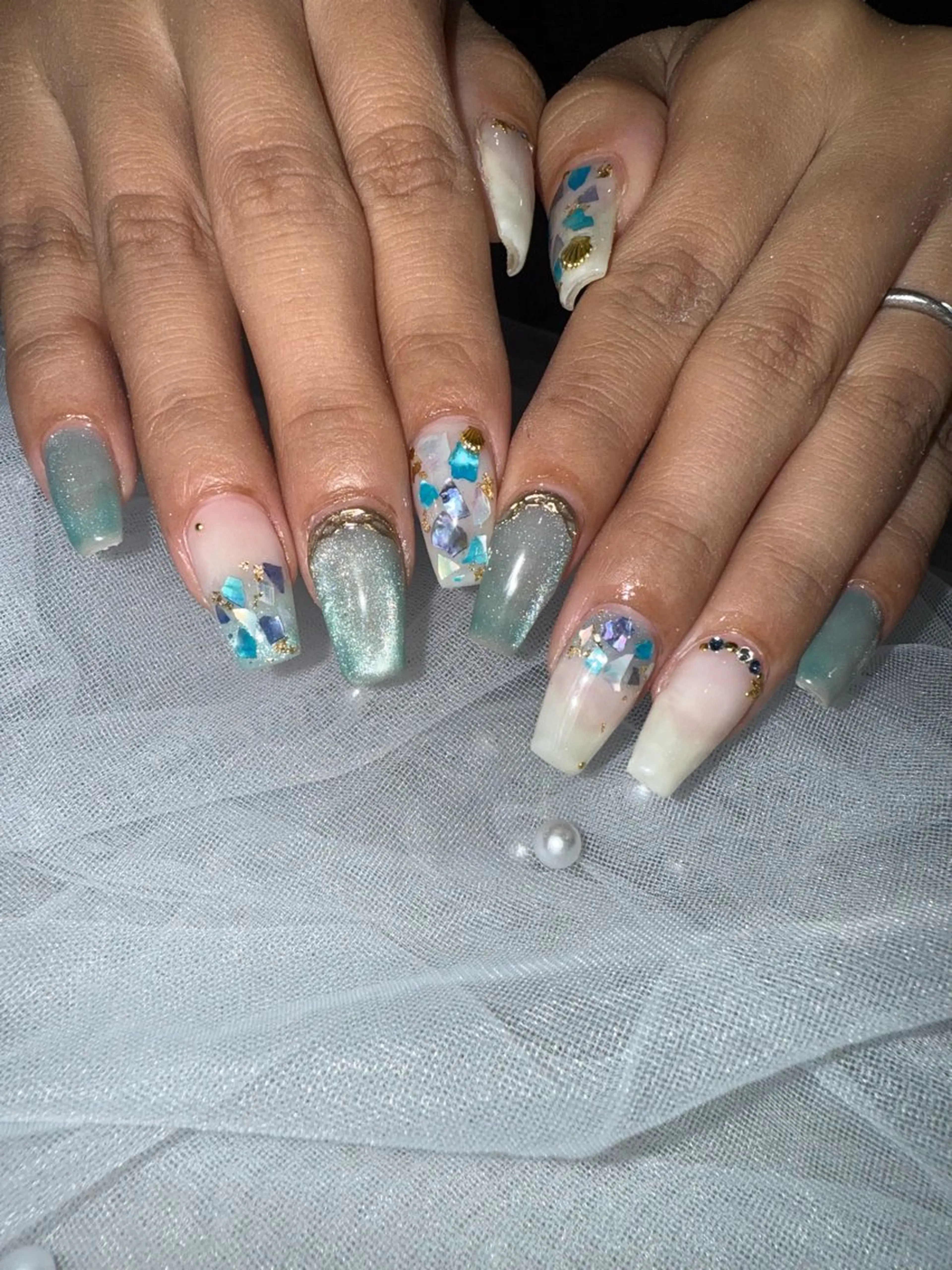 ネイル 持ち込み ハンドネイル Raviliss ♡のネイルデザイン