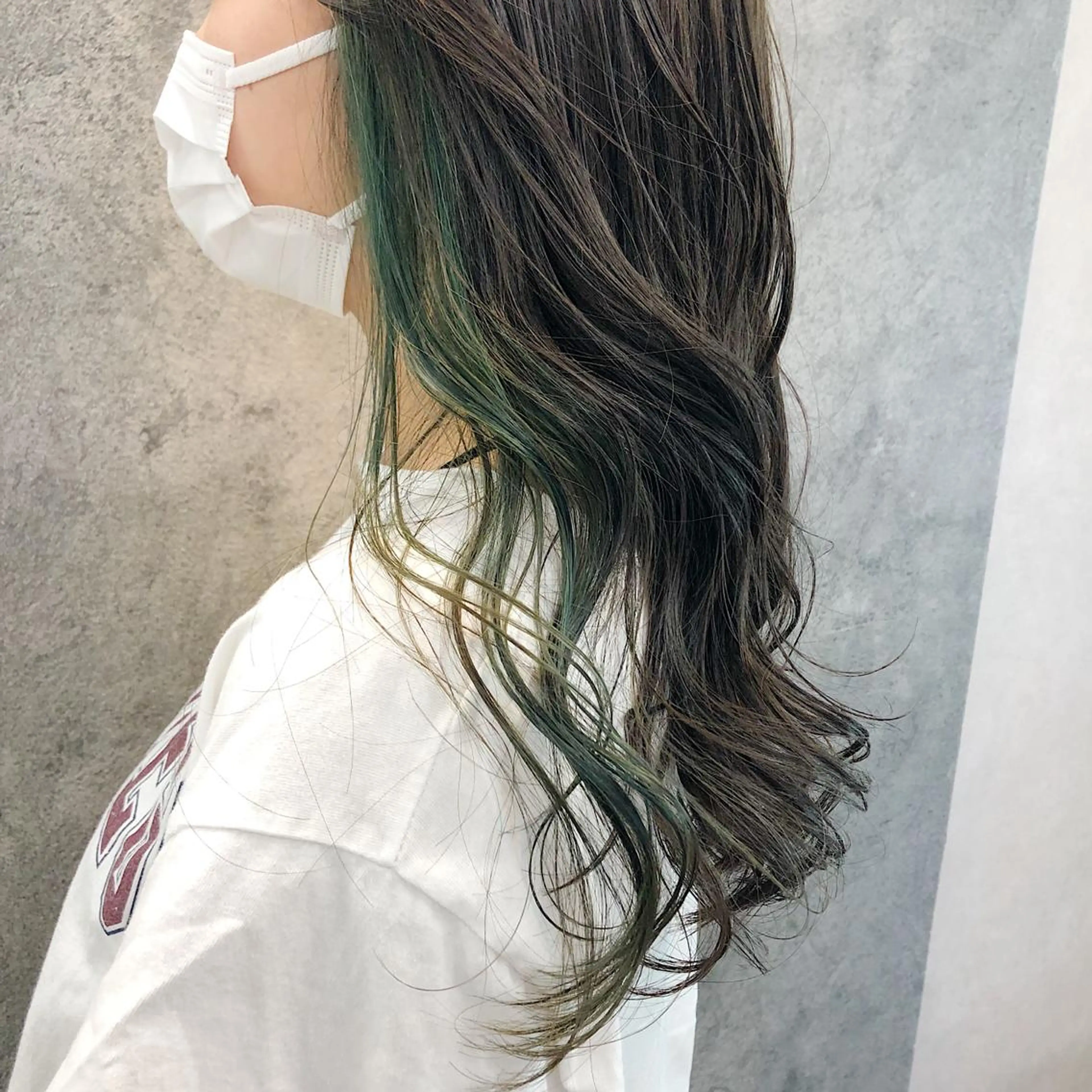 セミロング カット ヘアカラー トリートメント 所渉/韓国レイヤー /ウルフカットのヘアスタイル