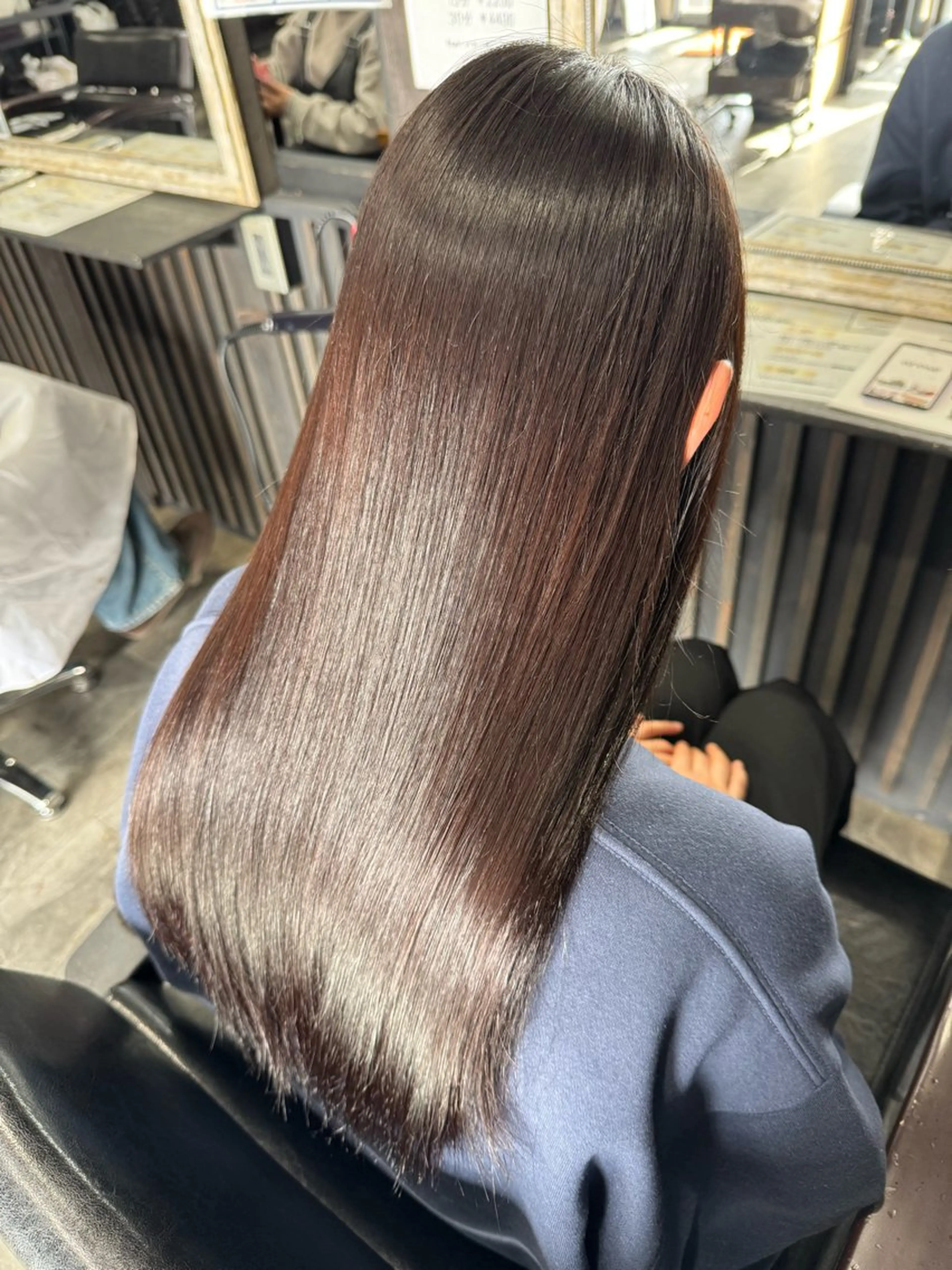 調整カット＋縮毛矯正＋トリートメントの写真