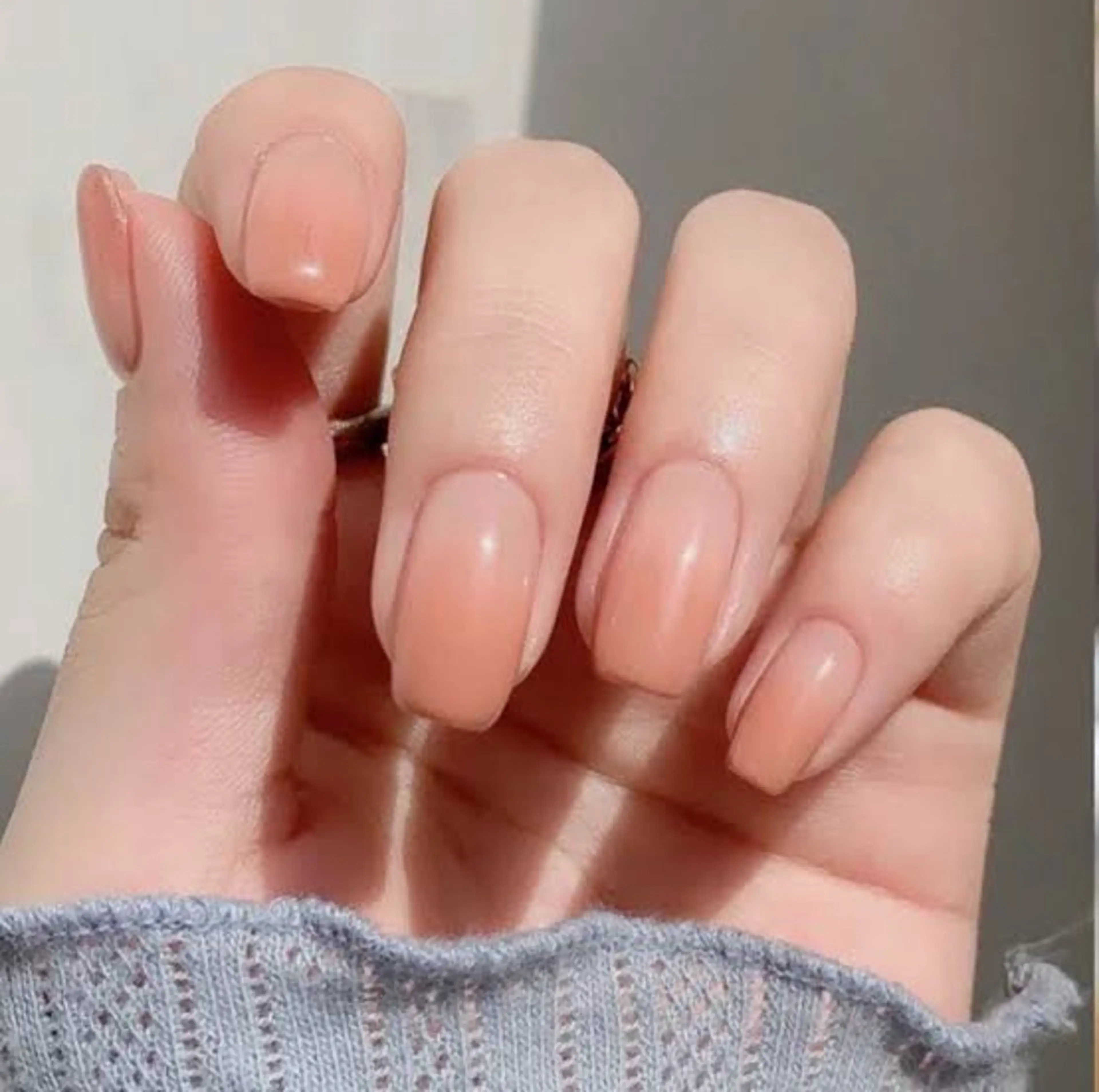 ネイル ハンドネイル pink ladyサロン所属・べ にのネイルデザイン