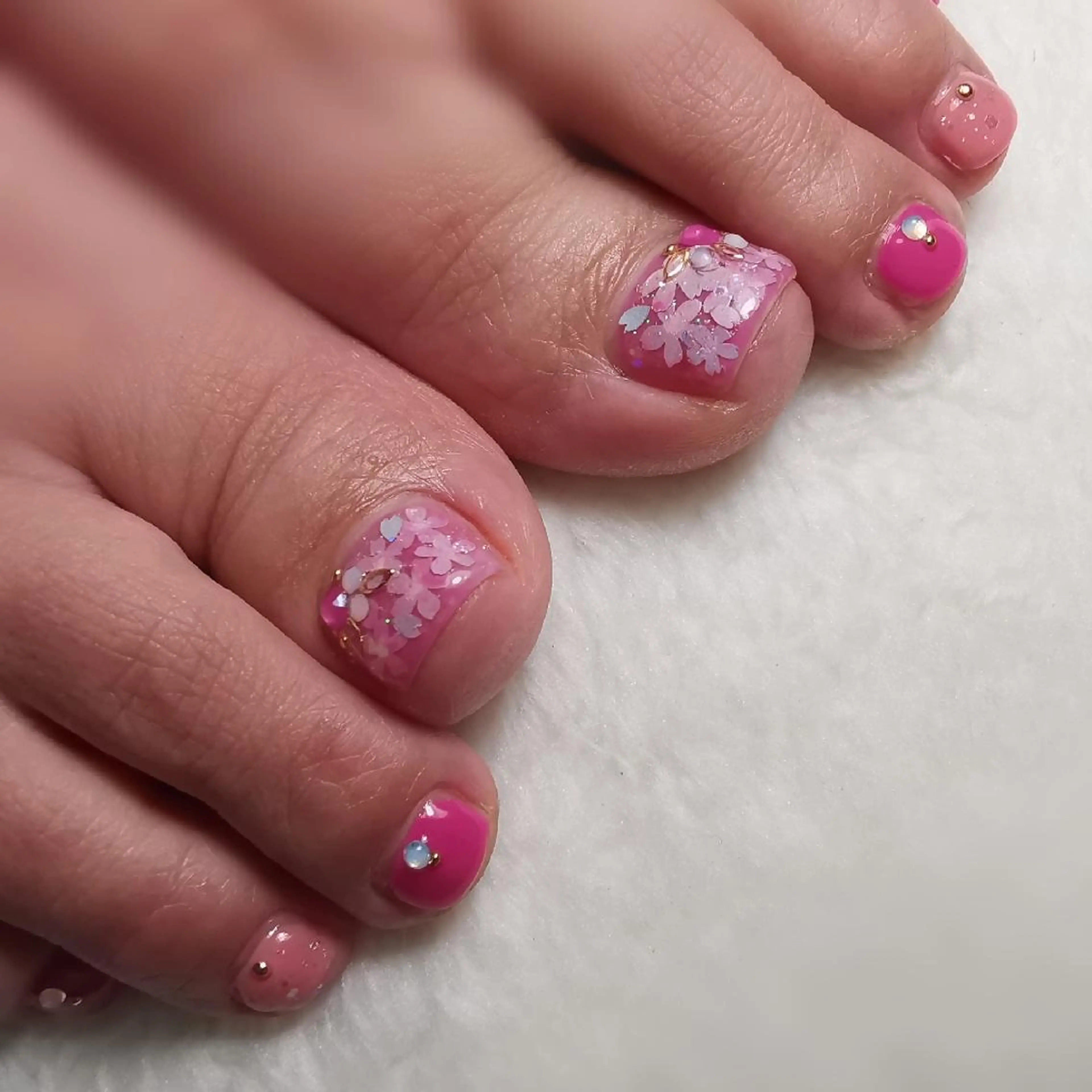 ネイル 桜ネイル 春ネイル フットネイル reve あやののネイルデザイン