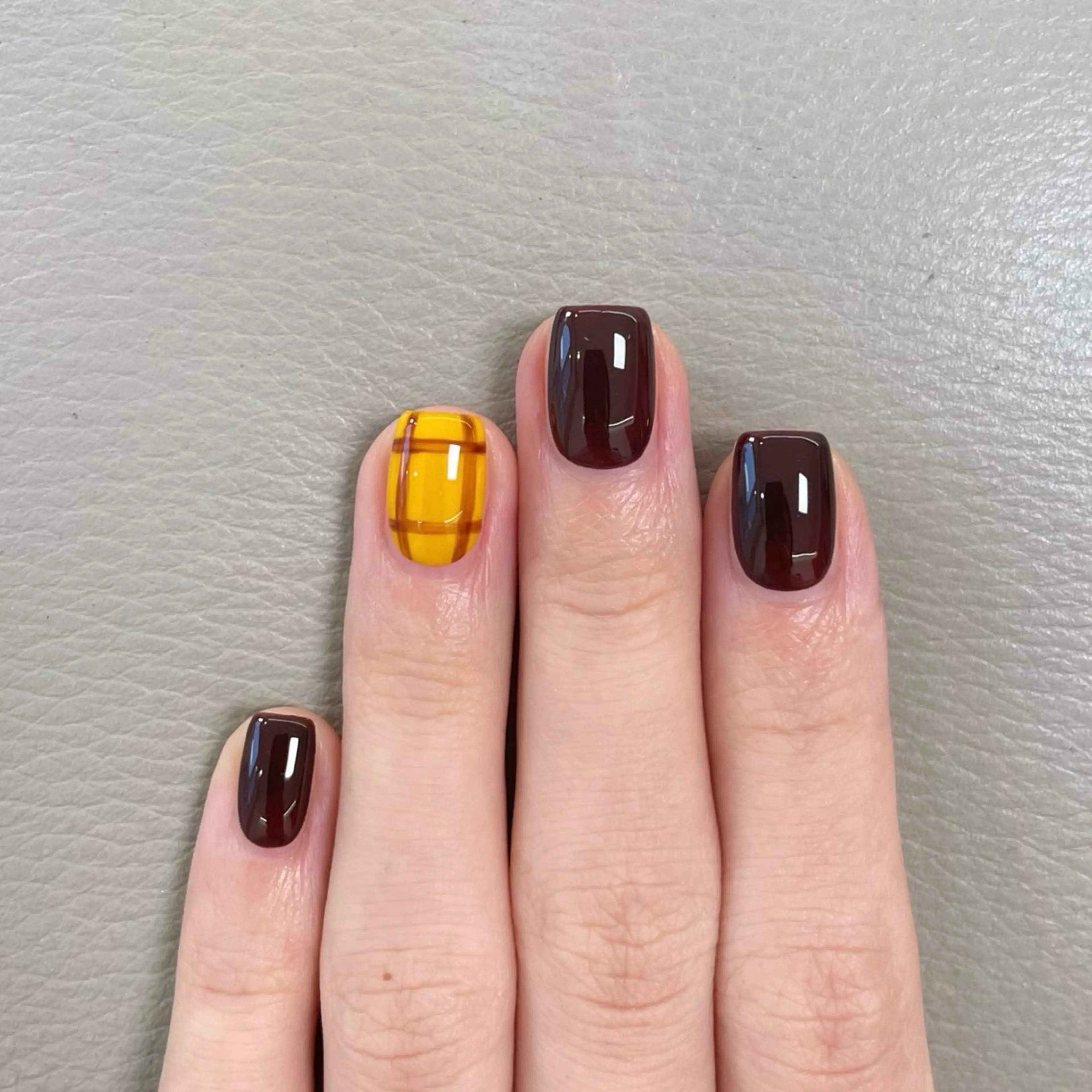 ネイル Nail salon Amoureuse ネイルサロン アムルーズ所属・ネイリスト ミクのネイルデザイン