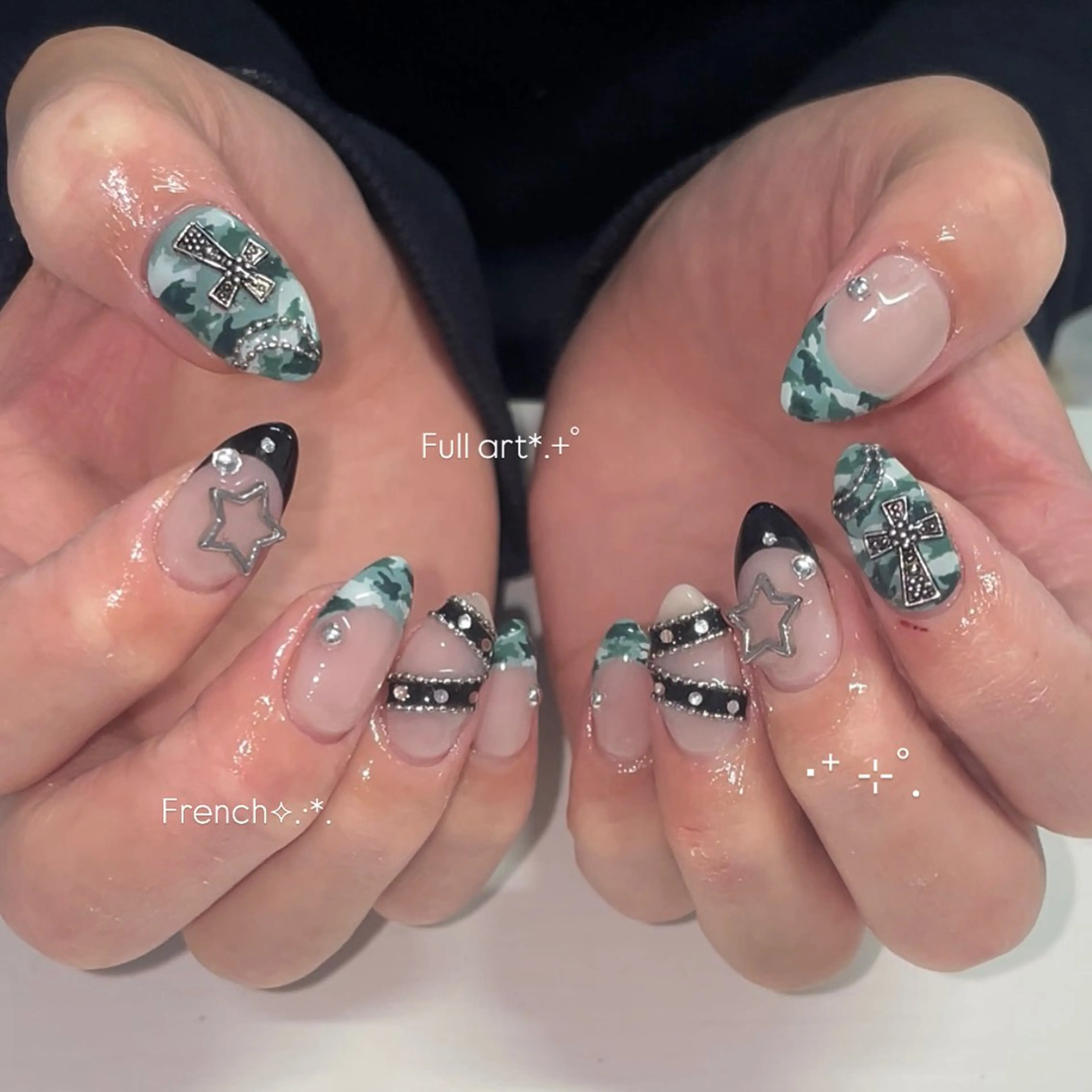 ネイル アートネイル SEIRA ᯓ★mavieのネイルデザイン