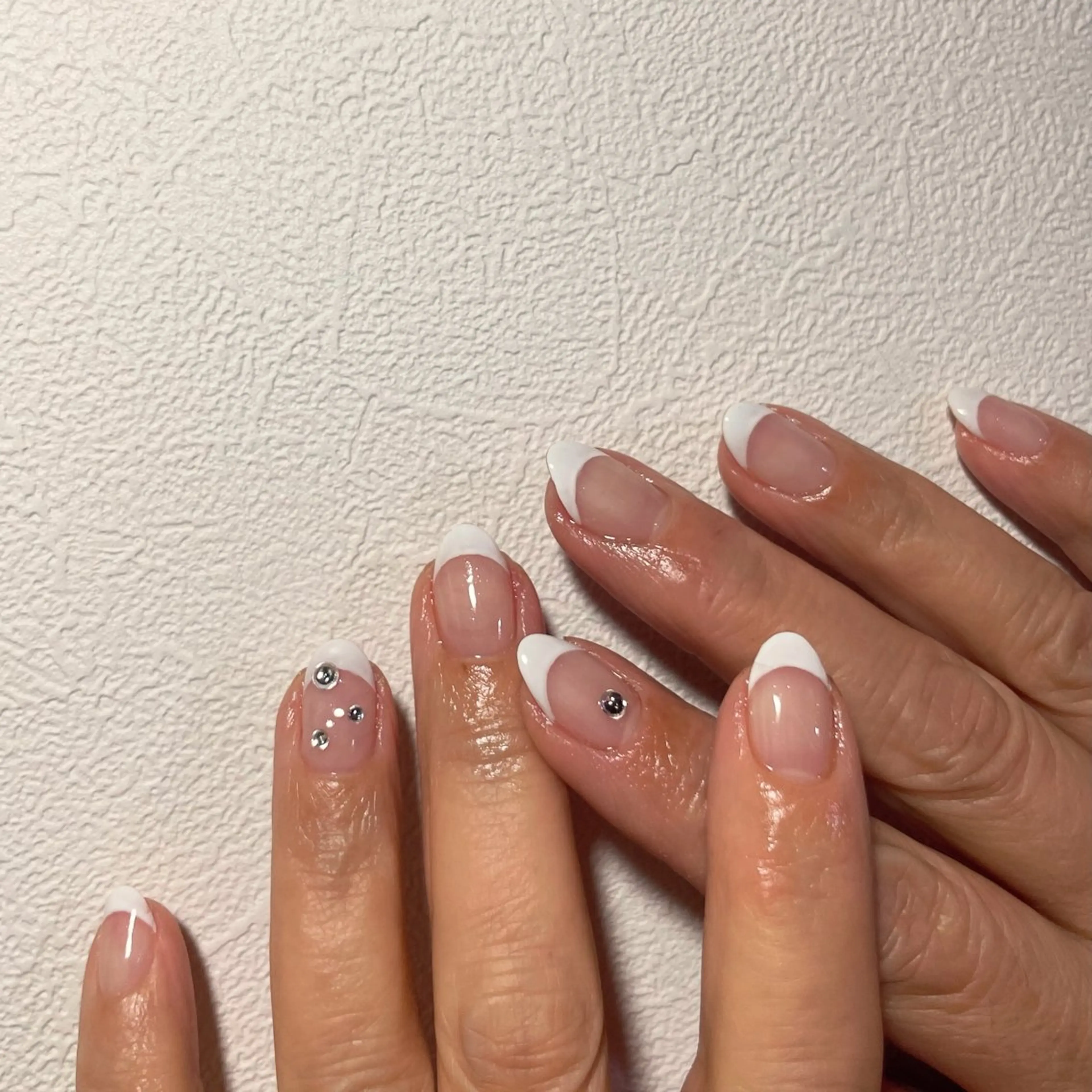 ネイル フレンチネイル ホワイト la vela tokyo所属・sodeyama kotoneのネイルデザイン