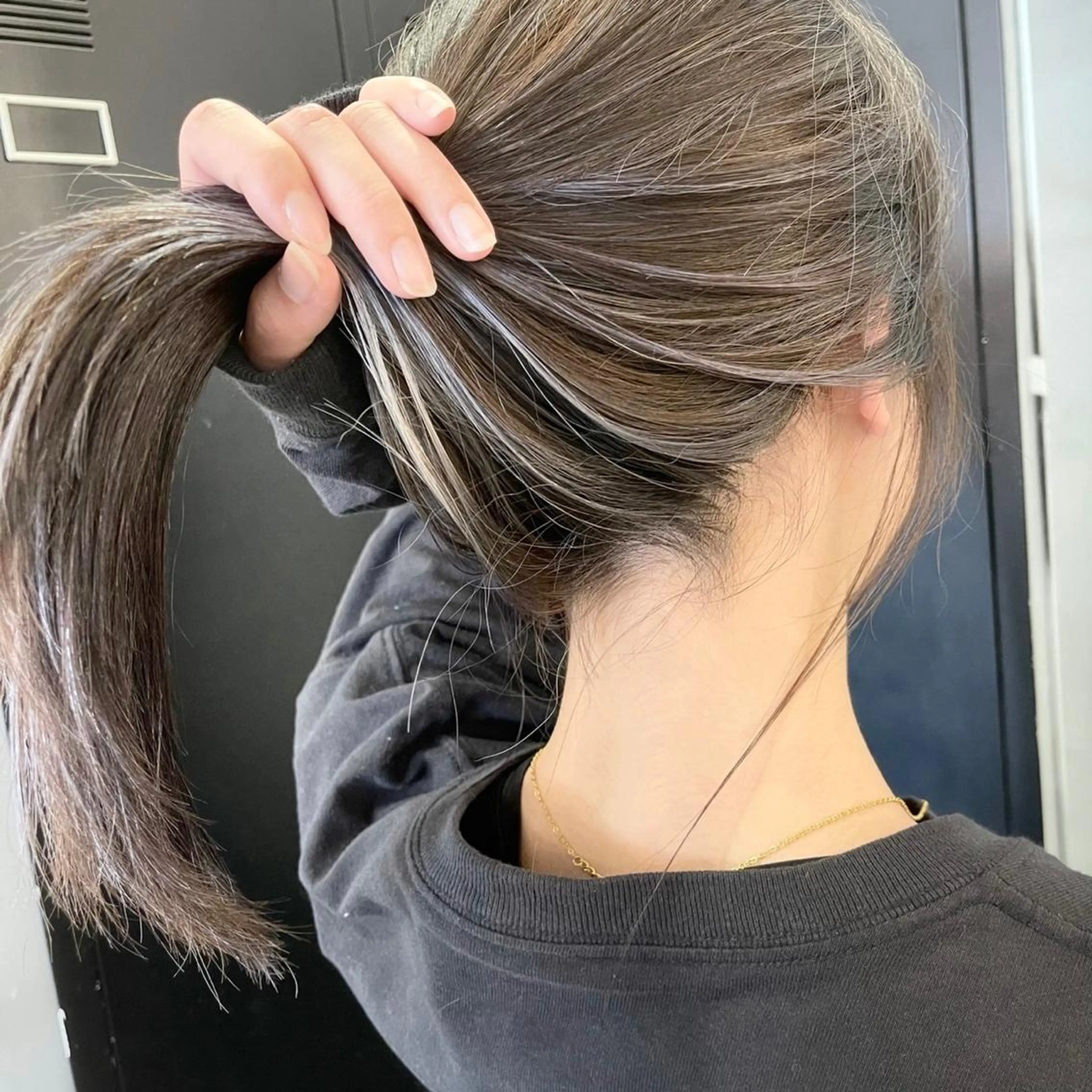 セミロング カラー ヘアアレンジ バレイヤージュ デザインカラー ハイライトカラー 外国人風カラー ハイライト アンドウ ユウ/ レイヤーカット/韓国のヘアスタイル