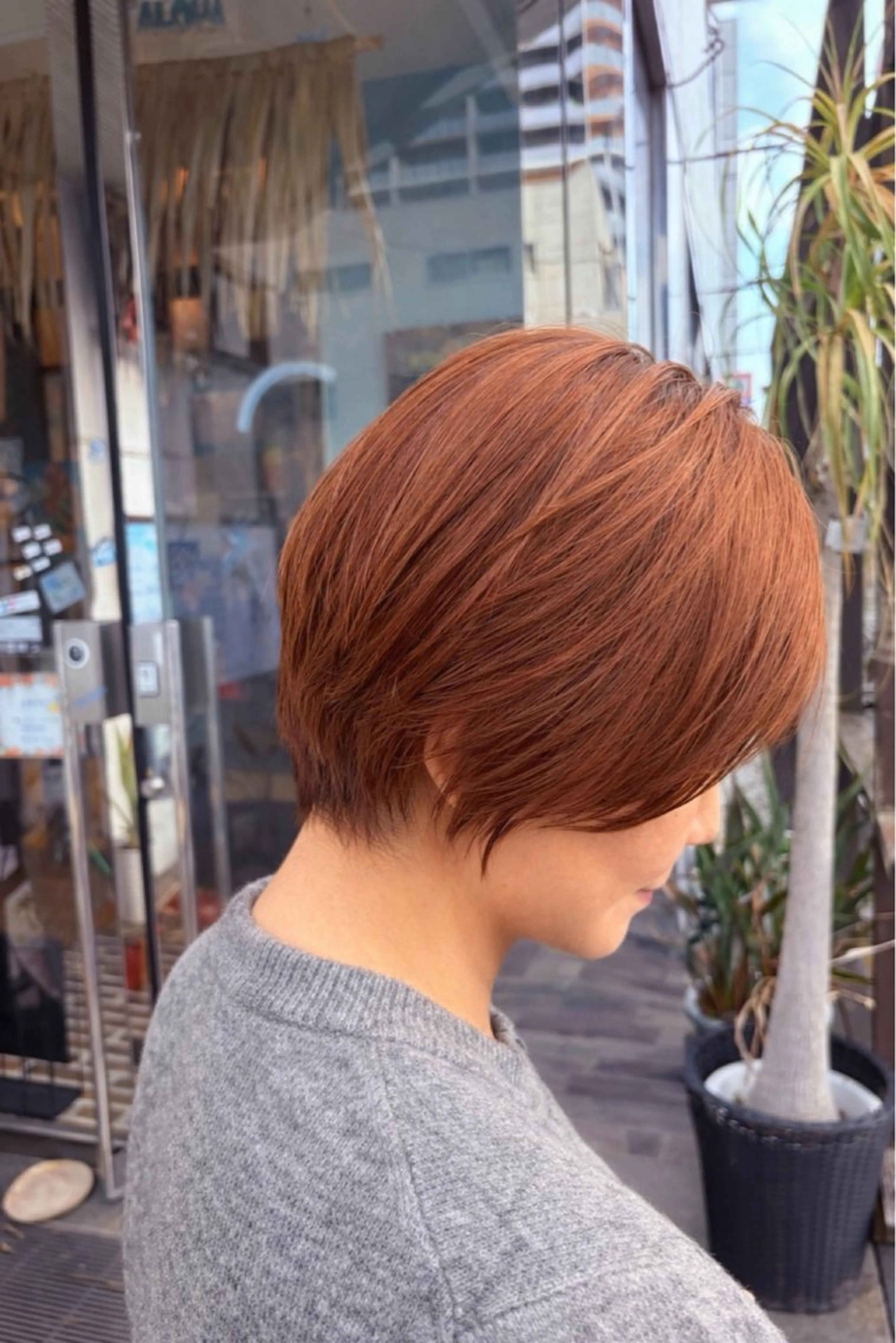 ショート カラー ブリーチ ブリーチなしカラー オレンジ オレンジレッド レッドカラー 🌷永嶋 宮妃🌷のヘアスタイル